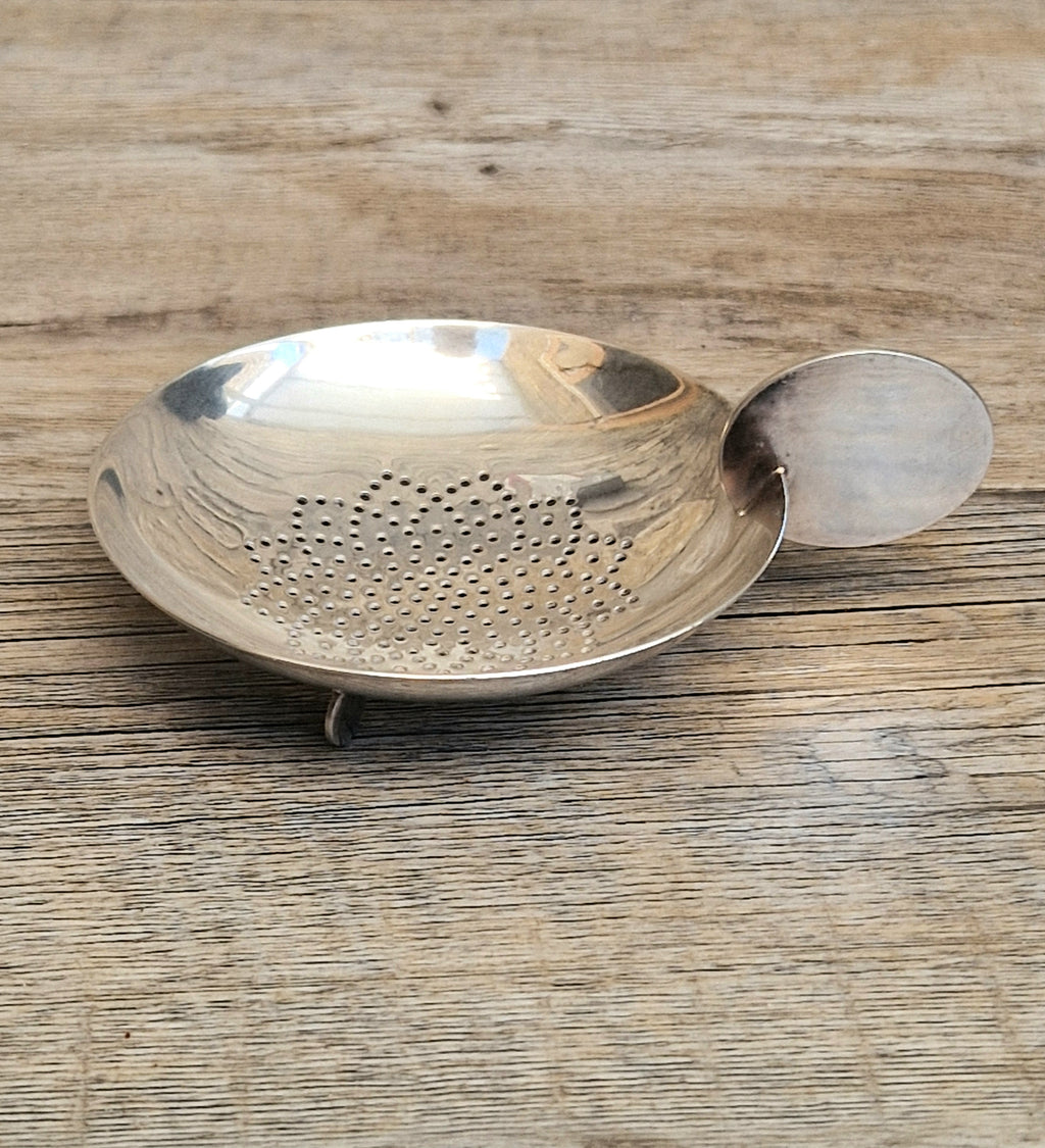 Art Deco Disc Motif Silver Plated Over Cup Tea Strainer/Lemon Strainer Sola