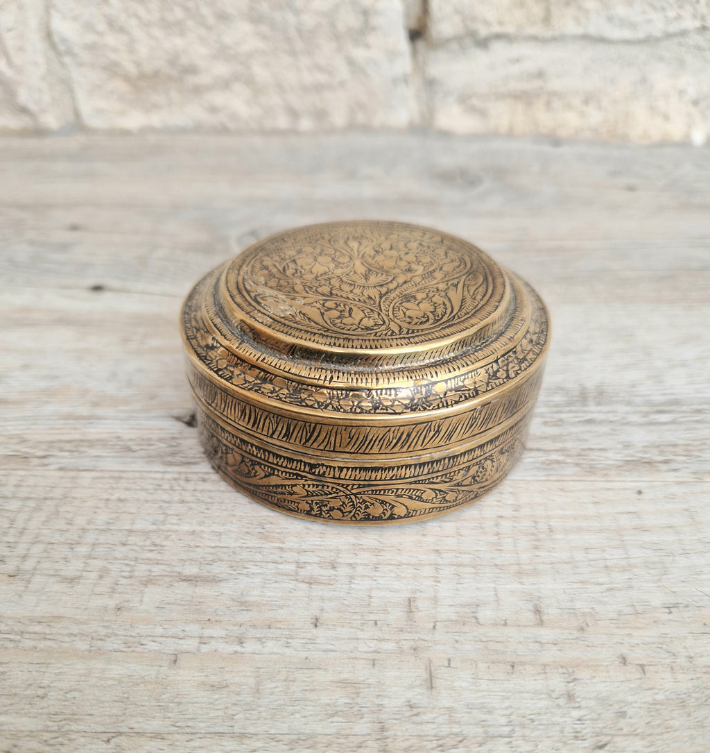 Antique 19th Century Deccan Indian Floral Engraved Pandan Brass Betel Nut Box