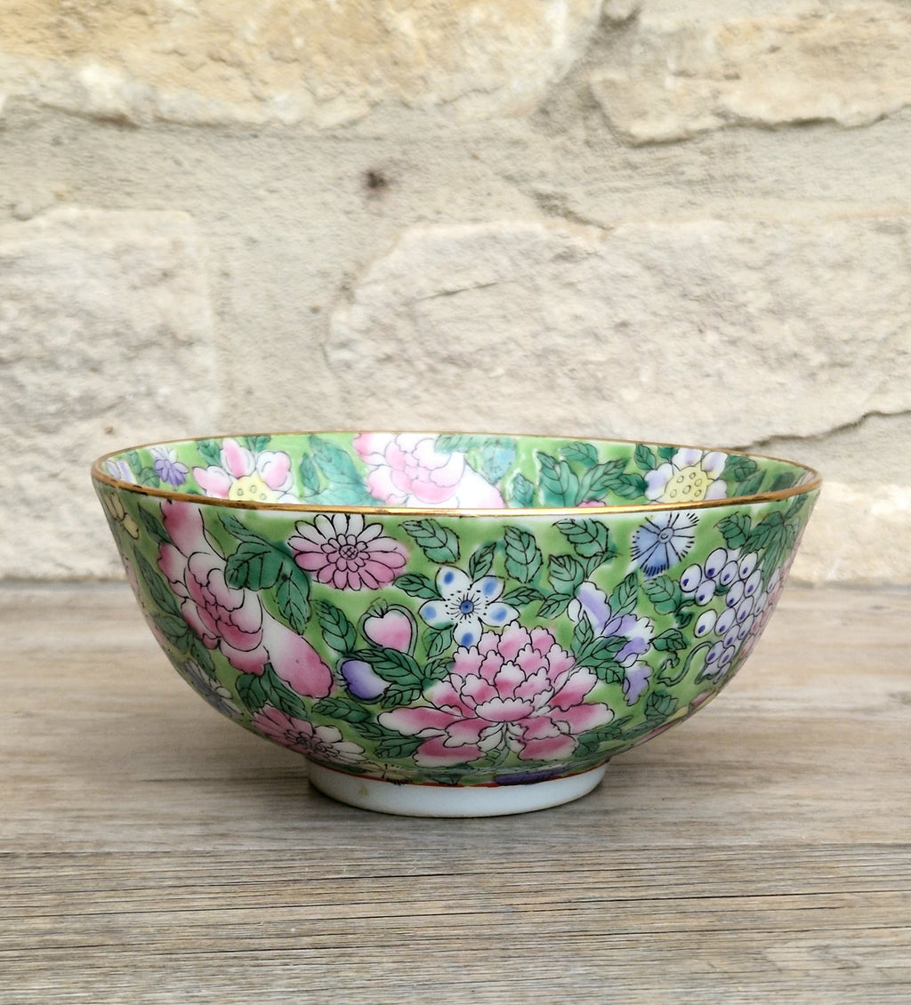 Chinese Republic Period 'Mille Fleur' Porcelain Bowl All-Over Hand-Painted Famille Rose 6" Decorative Bowl