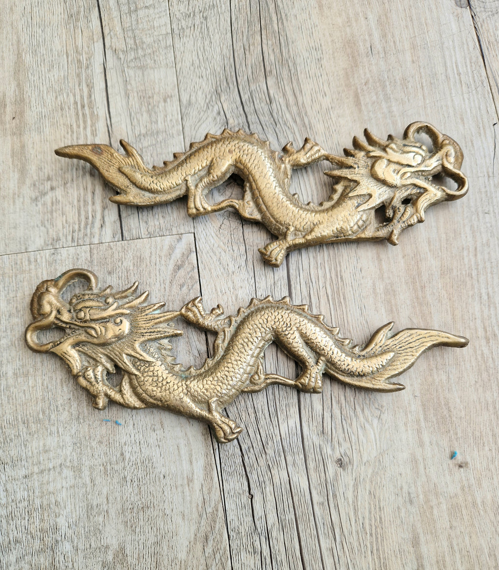 Pair Of Antique Heavy Cast Brass Chinese Dragons Wall Decoration or Door Pulls 22cm