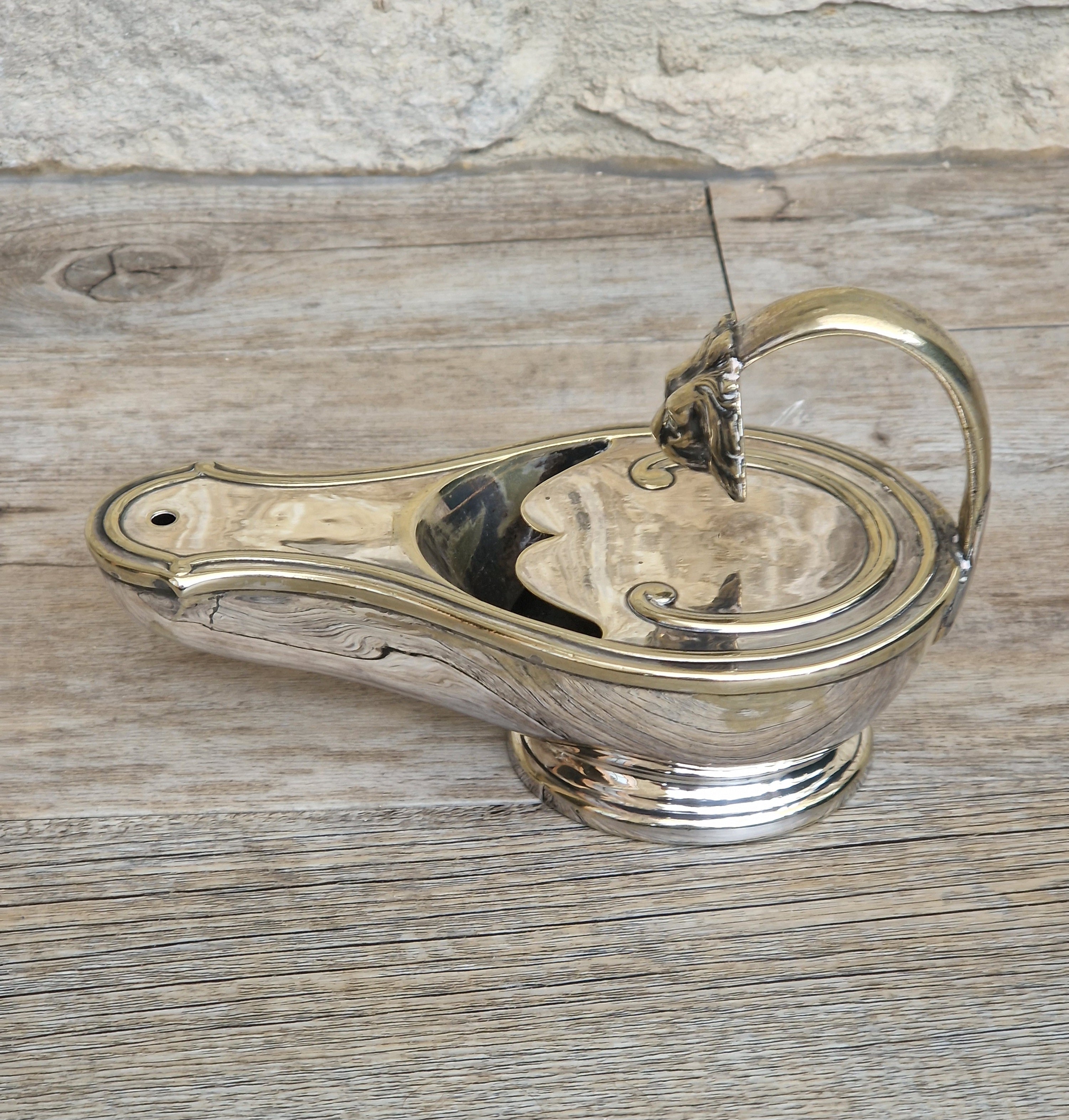 Antique Victorian Silver Plated Spoon Warmer Brass Oil Lamp Style Lion Mask Handle