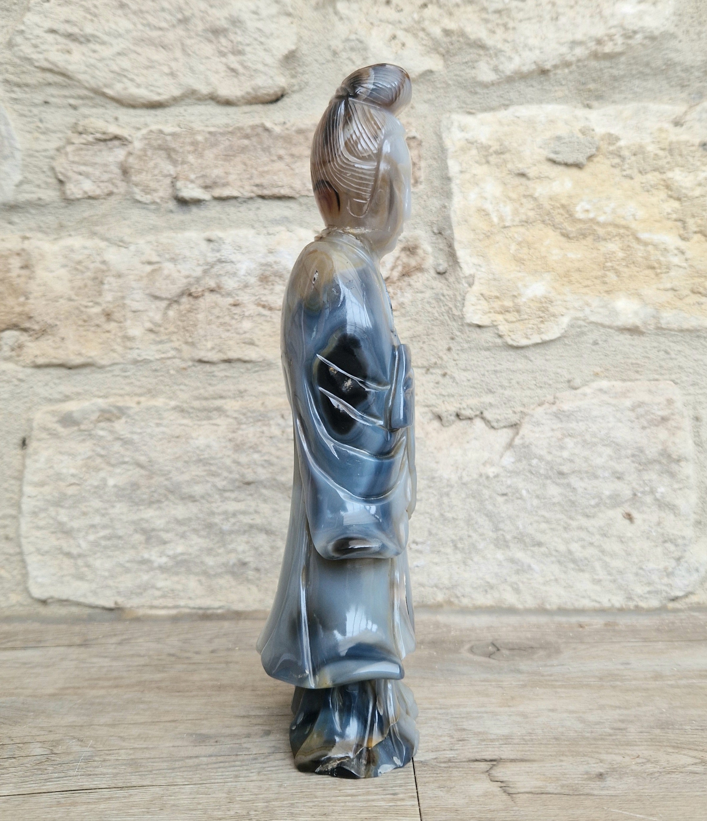 Antique Carved Chinese Agate Figure Kuan Yin Bodhisattva of Compassion *Repair