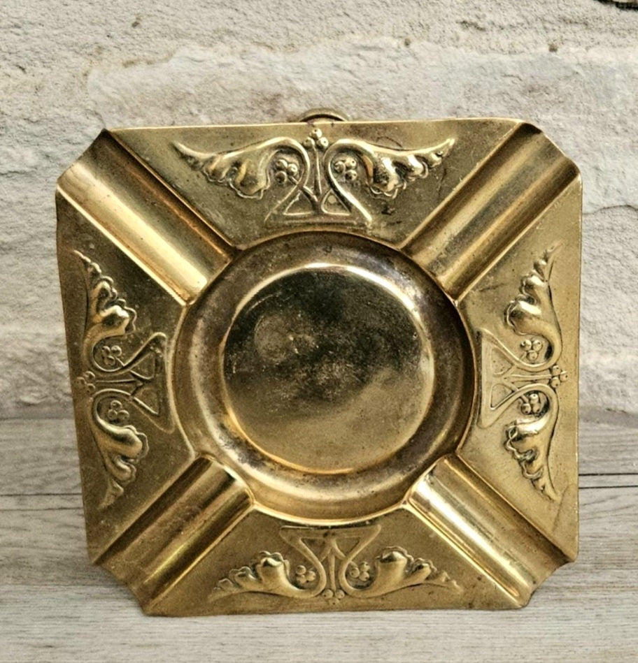 Antique Art Nouveau Brass Ashtray Joseph Sankey Made in England