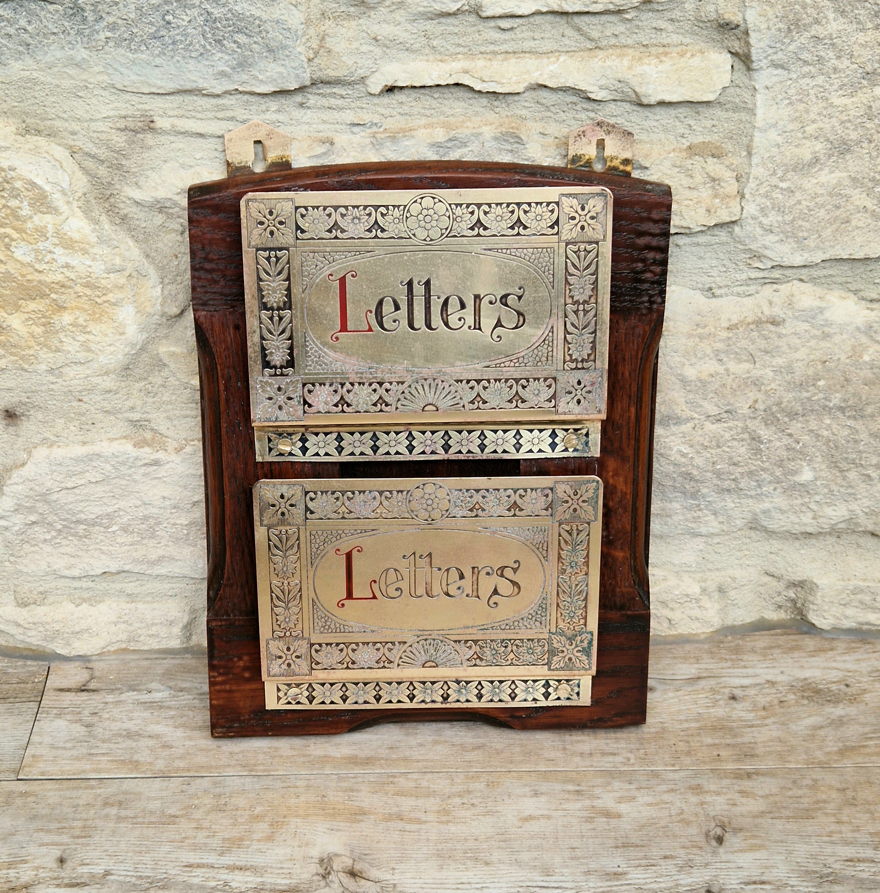 Antique Arts & Crafts Brass And Quarter Sawn Oak Gentleman's Wall Letter Rack