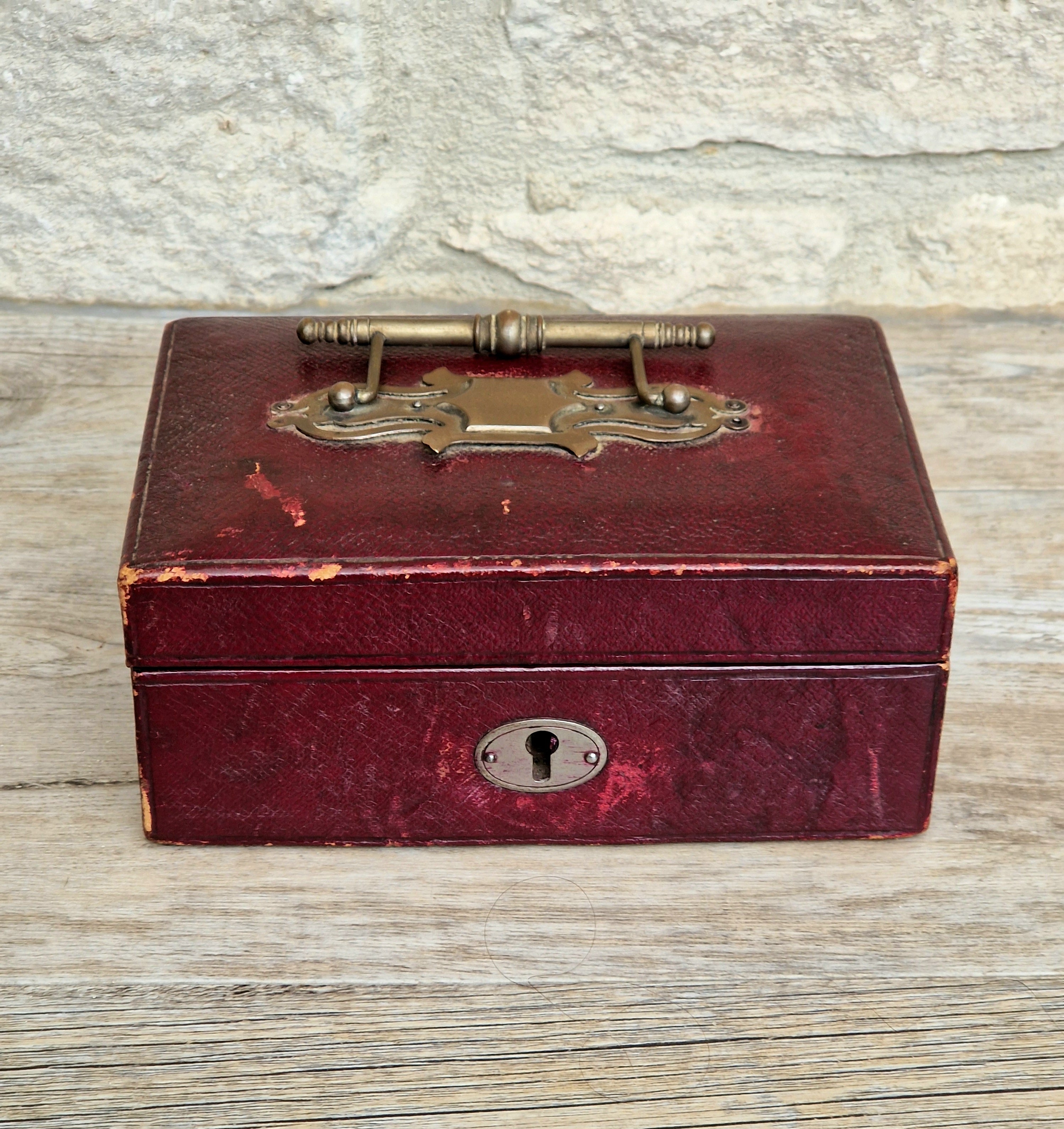 Fine Antique Victorian c.1890 Morrocan Red Leather Bullion Box Coin Box Safe