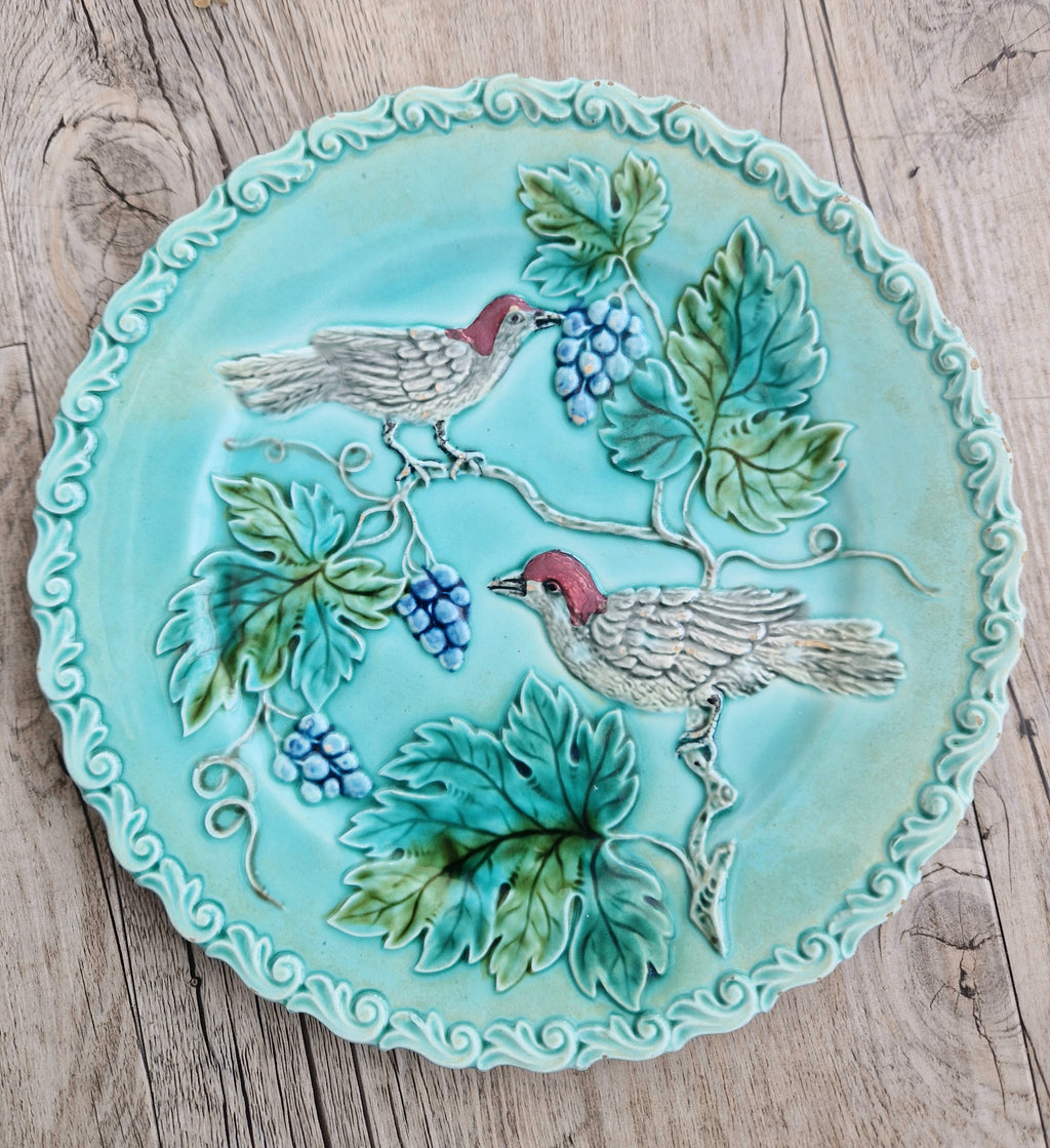 Antique Art Nouveau Continental Majolica Birds & Grapes Decorative Plate 19.3cm