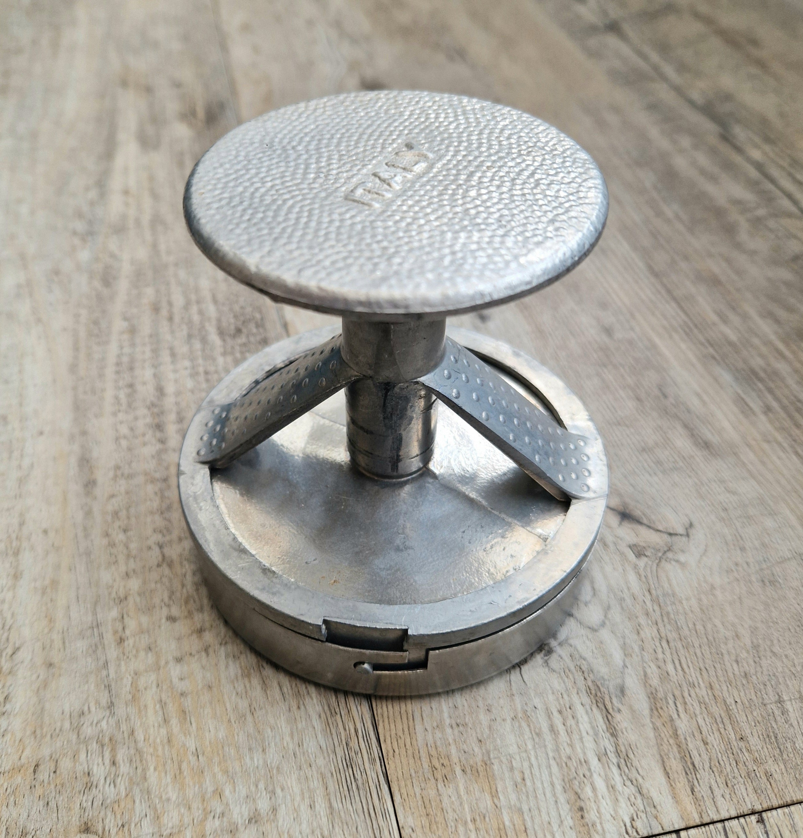 Aluminium Burger Pate Press Italian Kitchenalia Collectable