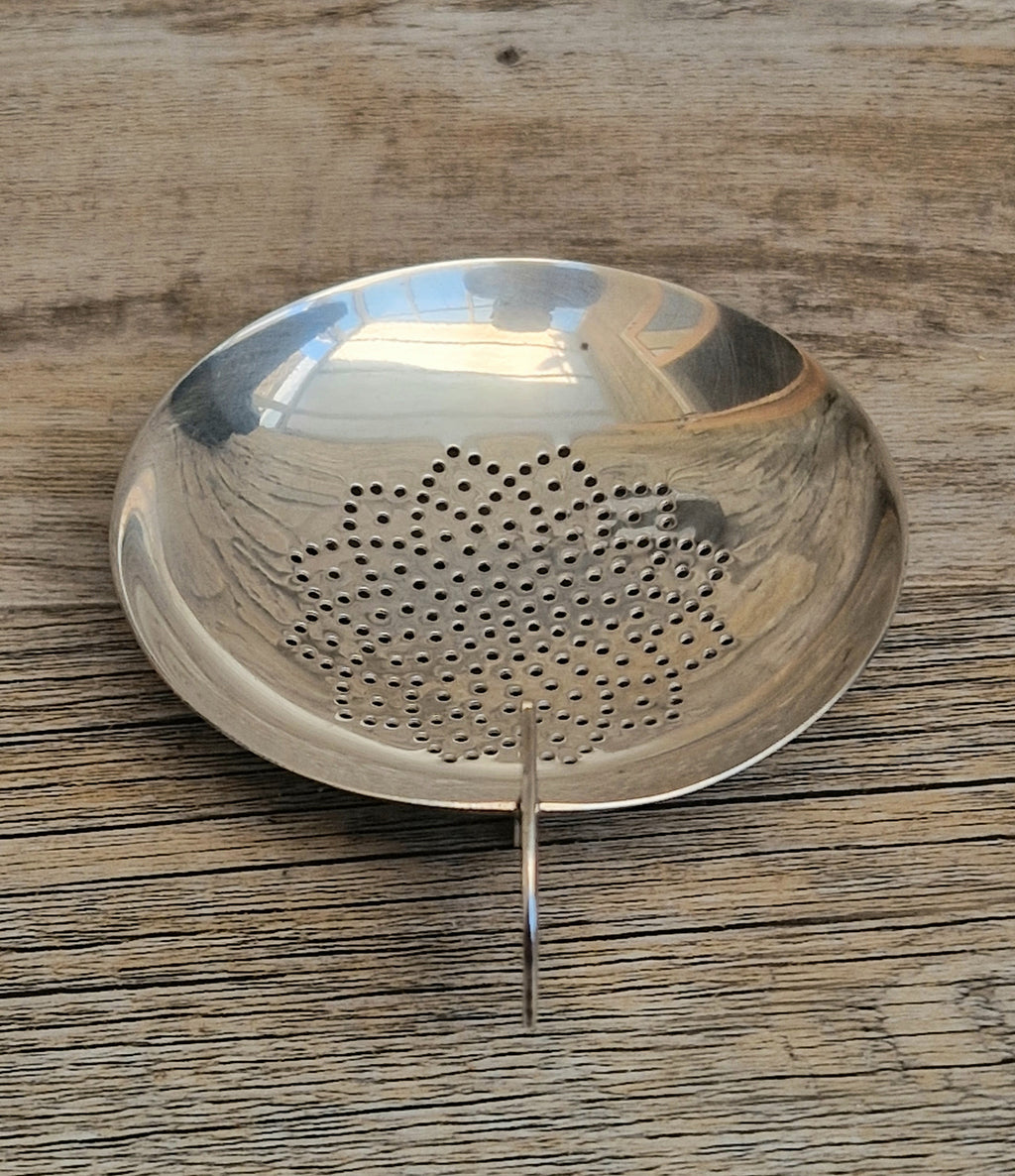 Art Deco Disc Motif Silver Plated Over Cup Tea Strainer/Lemon Strainer Sola