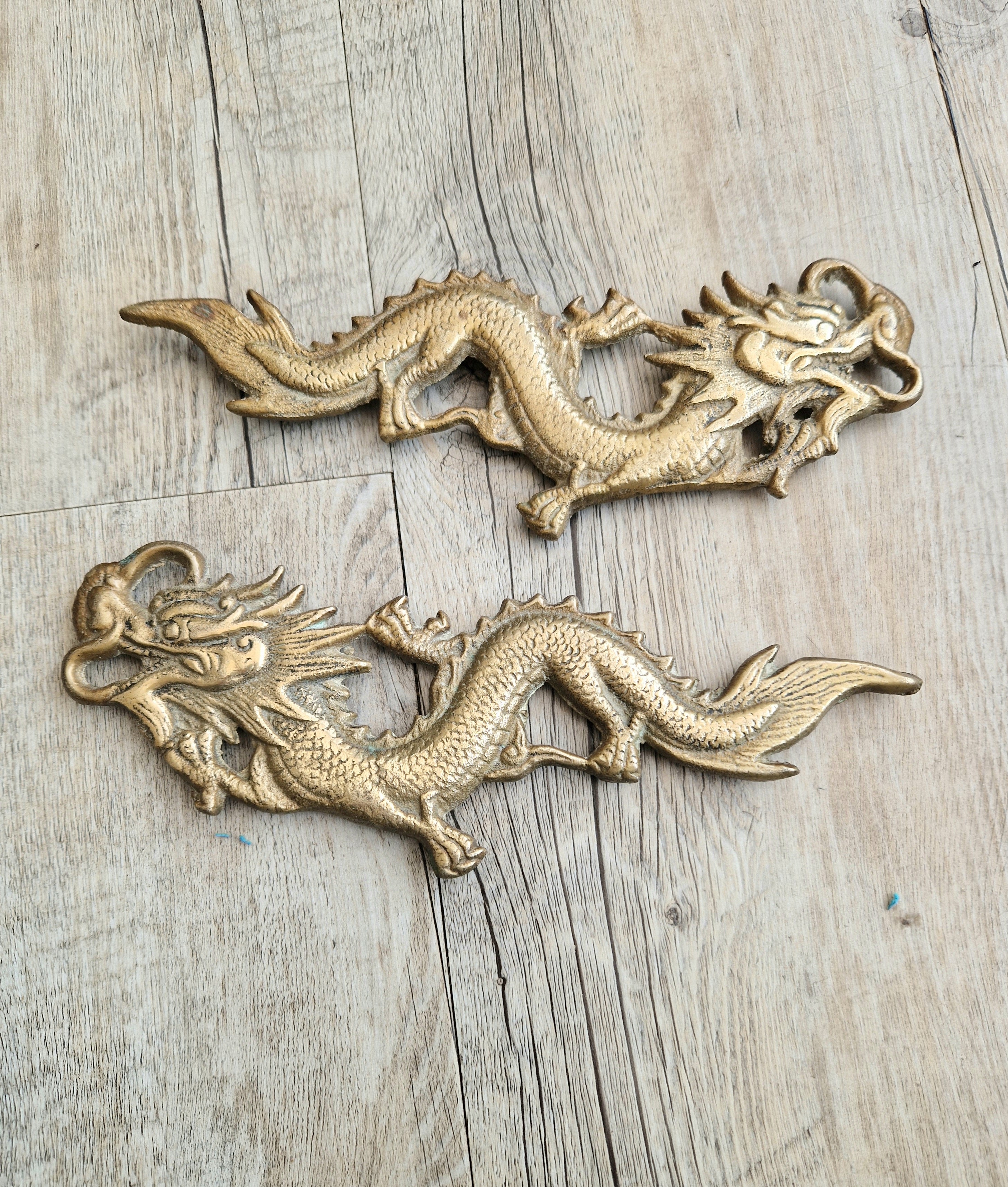 Pair Of Antique Heavy Cast Brass Chinese Dragons Wall Decoration or Door Pulls 22cm
