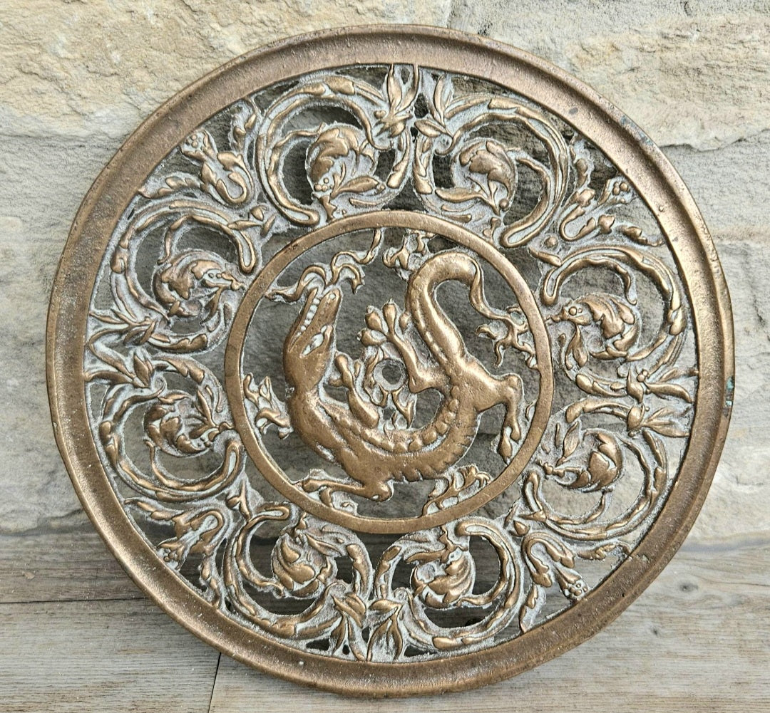 Vintage Filligree Ornate Brass Dragon Round Trivet Stand 20cm Diameter