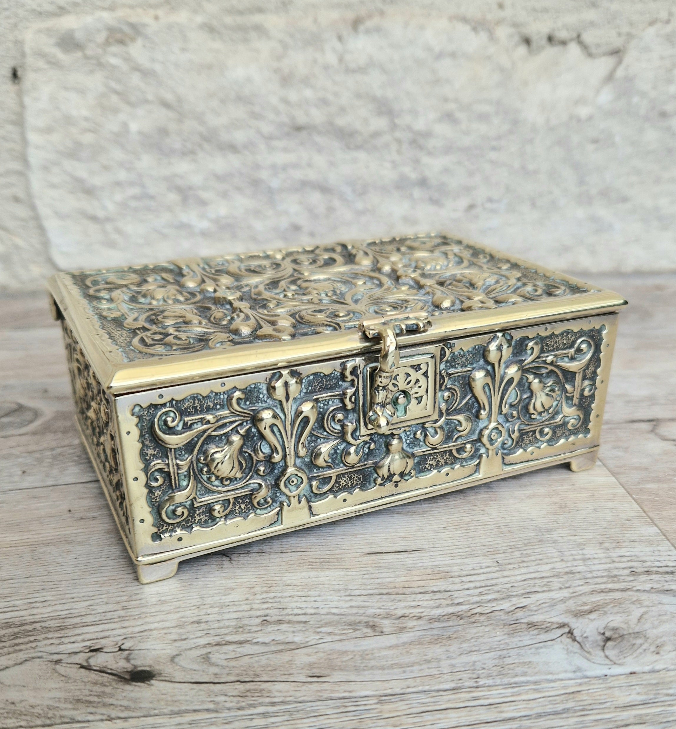 Antique Erhard & Söhne Silvered Brass High Relief Rapousse Renaissance Revival Clasp Casket Box