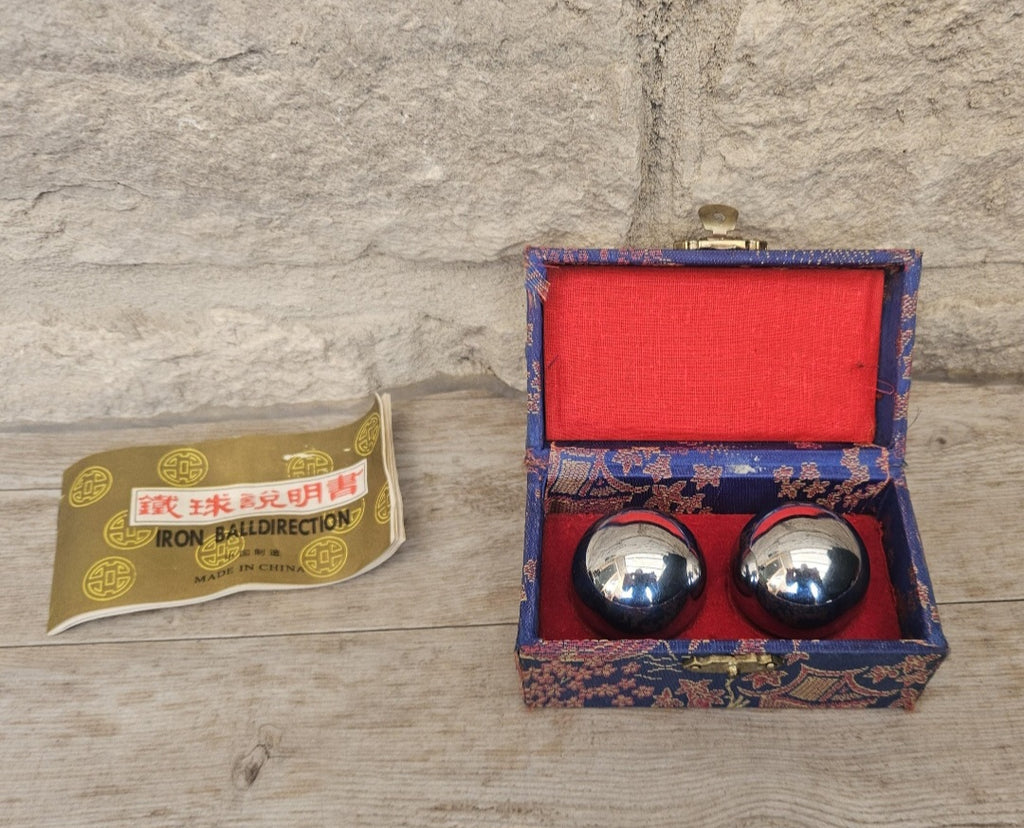 Vintage Boading Balls with Chimes Boxed Hand Therapy Stress Relief Exercise Meditation Healing Set Pair