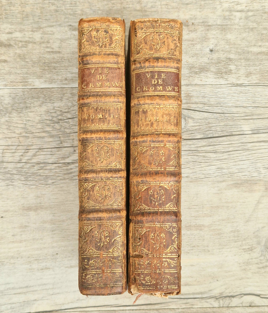 La Vie D'Oliver Cromwell 1746 Gregoire Leti Very Rare 2 Volume Antiquarian Book French