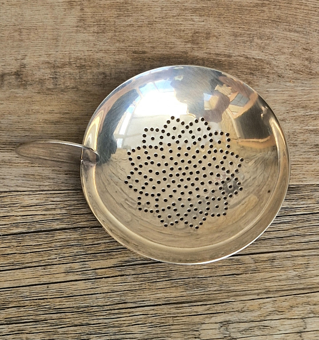 Art Deco Disc Motif Silver Plated Over Cup Tea Strainer/Lemon Strainer Sola