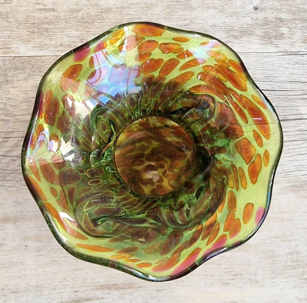 Rare 1925 Loetz Ausführung 237 Iridescent Uranium Glass Vase (Shape PN II-5589) — 13cm