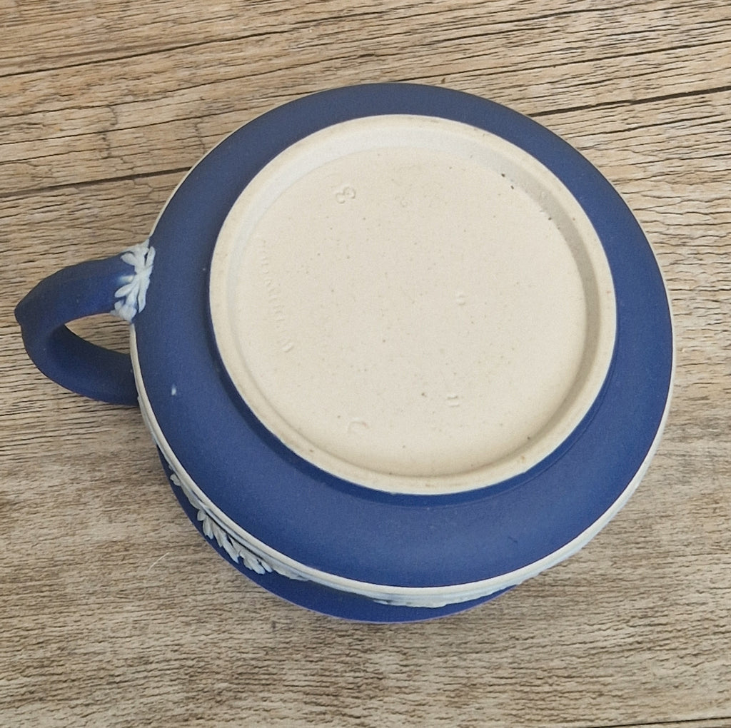 19th Century Wedgwood Jasperware Creamer Dark Blue Dipped Body with Neoclassical Cameos