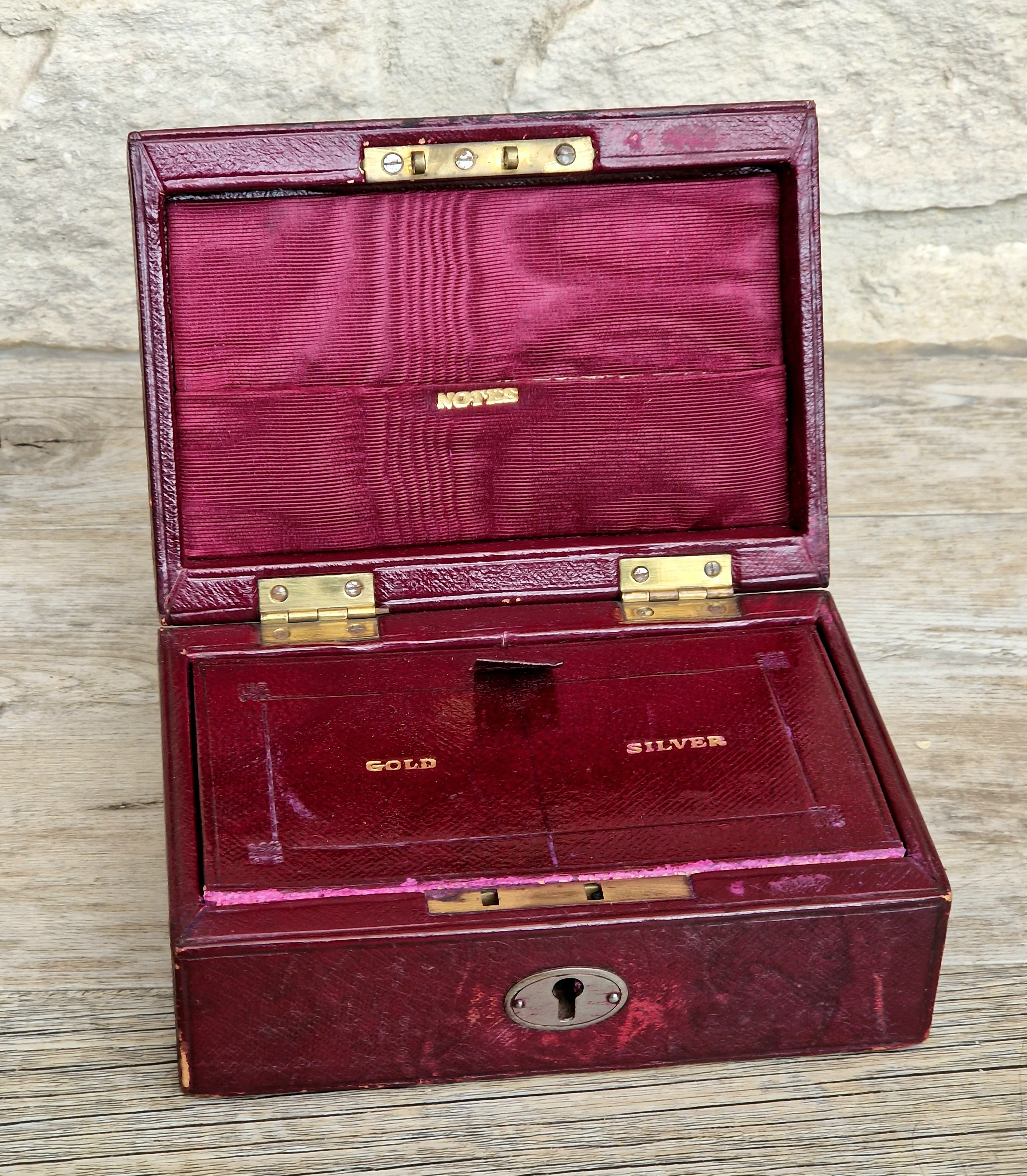 Fine Antique Victorian c.1890 Morrocan Red Leather Bullion Box Coin Box Safe