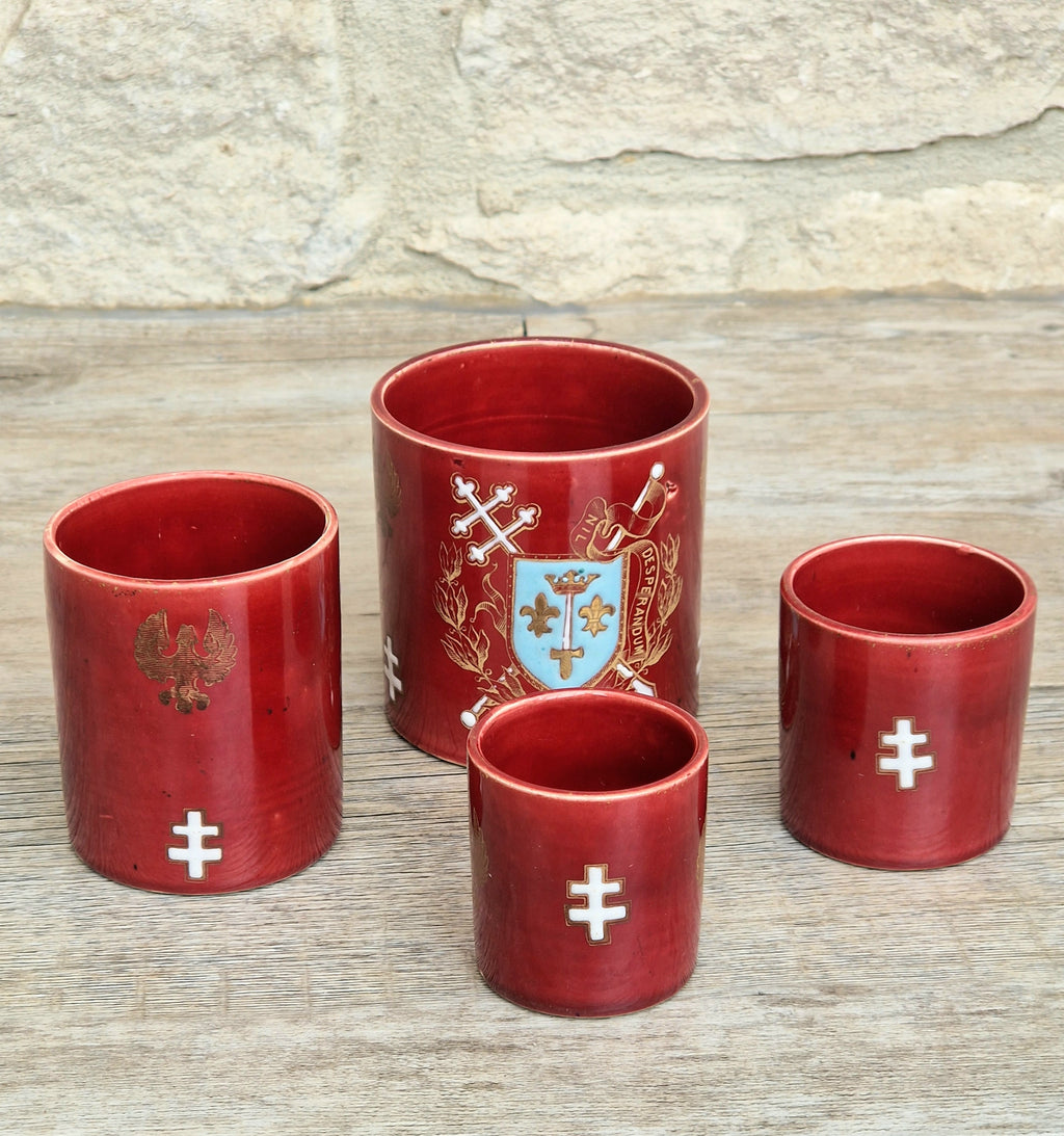 Rare Antique French Lunéville Ceramic Nesting Beakers, Keller & Guérin, Lorraine Heraldry, Nil Desperandum, c.1890 Set