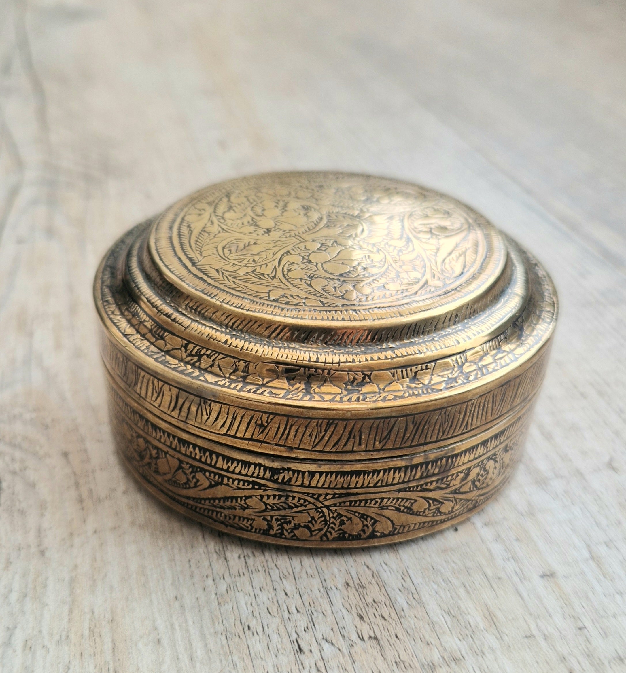 Antique 19th Century Deccan Indian Floral Engraved Pandan Brass Betel Nut Box