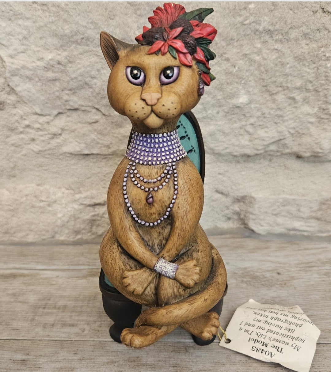 Vintage Curious Cats "The Model" Figure Ornament Linda Jane Smith Border Fine Arts 15cm