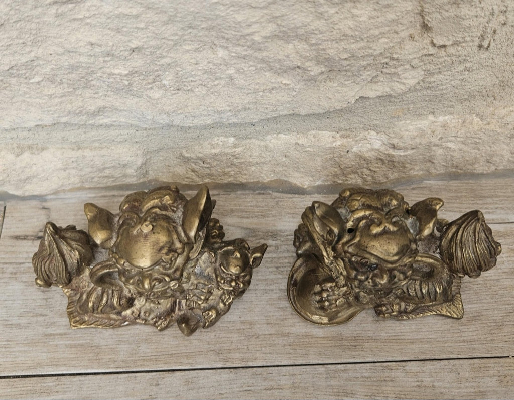 Vintage Small Chinese Pair Of Brass Male and Female Shi Shi Foo Dogs Figurines Statues