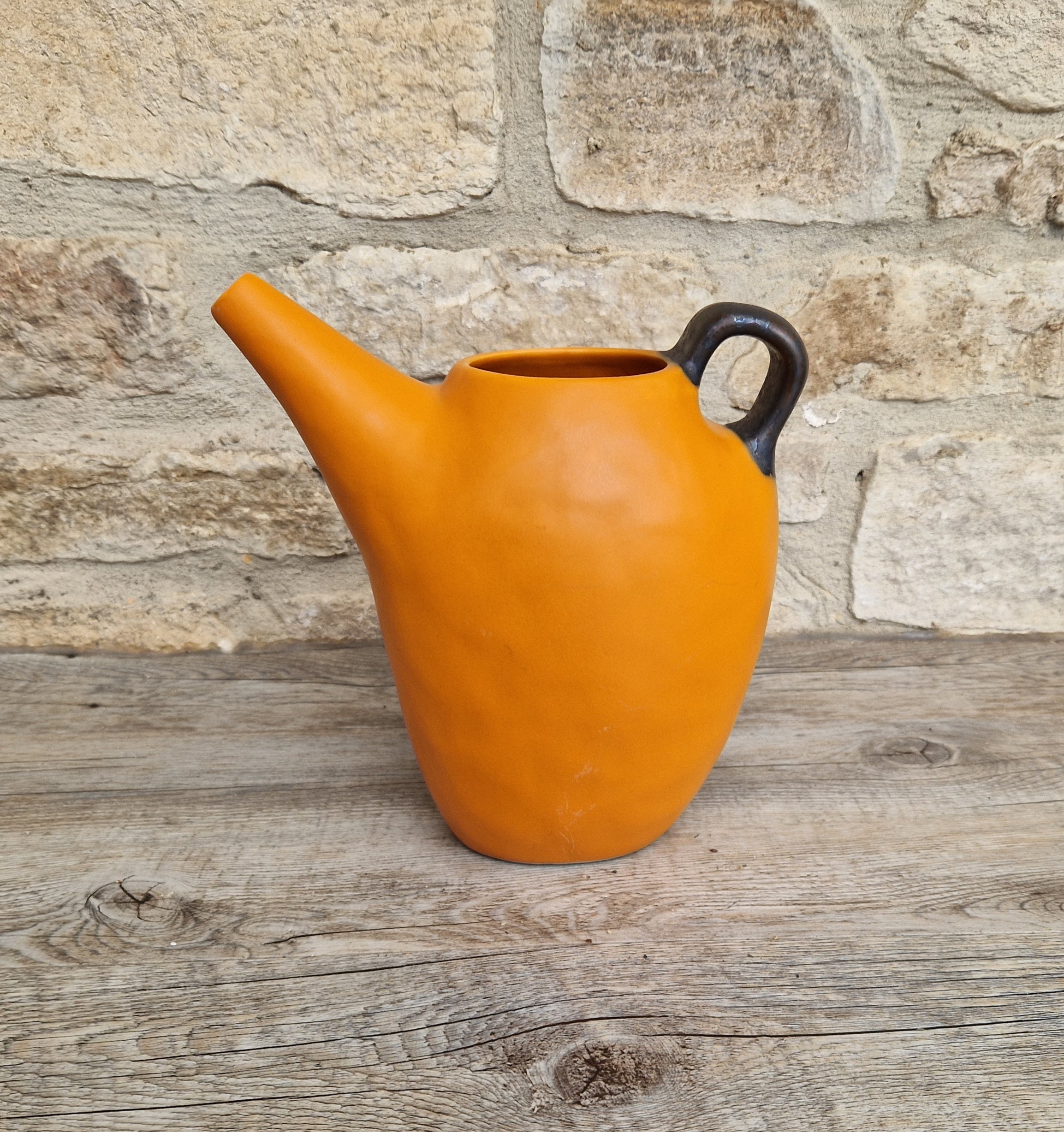 Large Habitat Water Jug Pitcher Burnt Orange Stoneware RARE Holds 1 .3/4 Litres