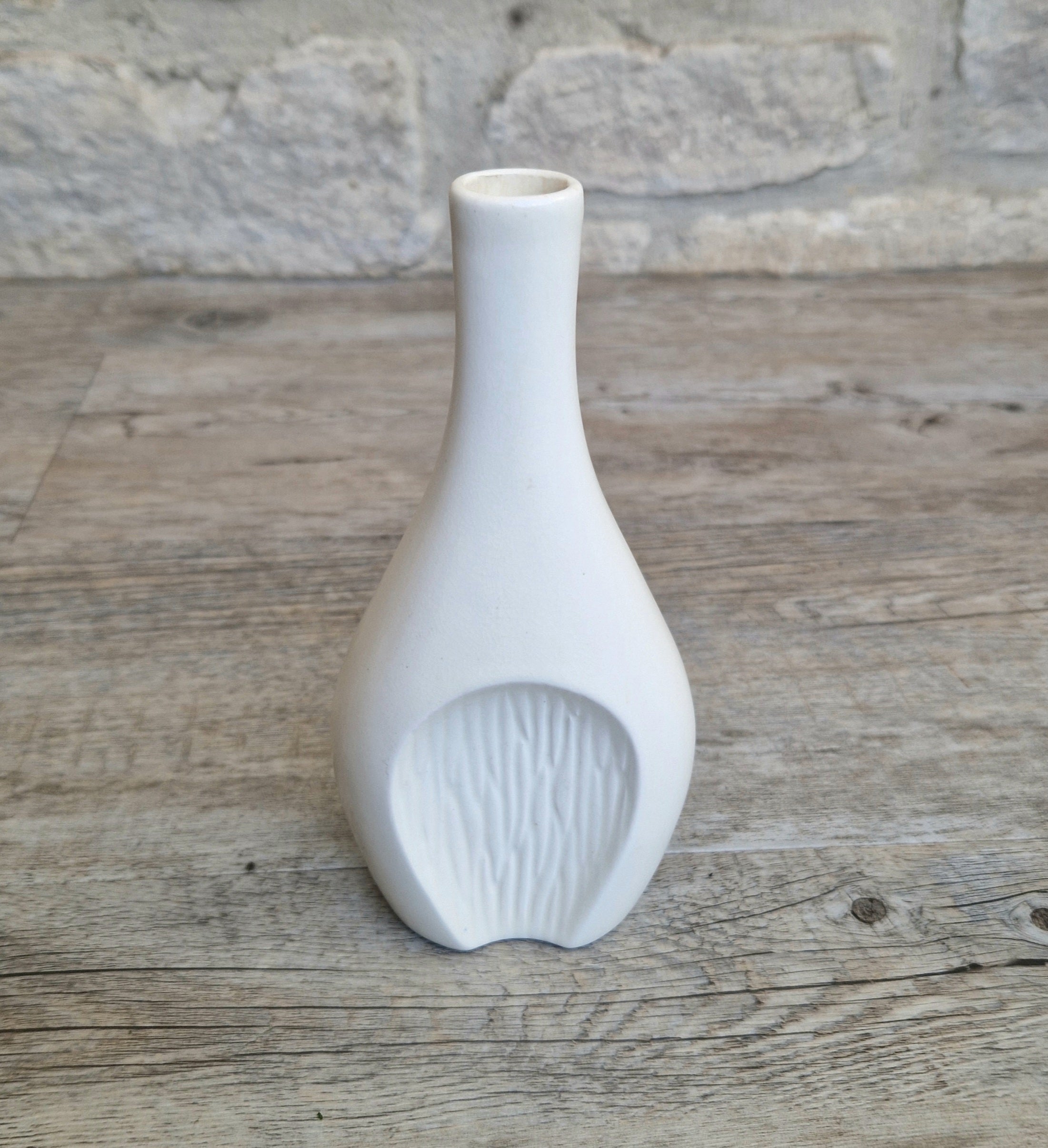 Fulham Pottery White Vase Satin Glaze Textured Cut Away Design Stem Vase Vintage