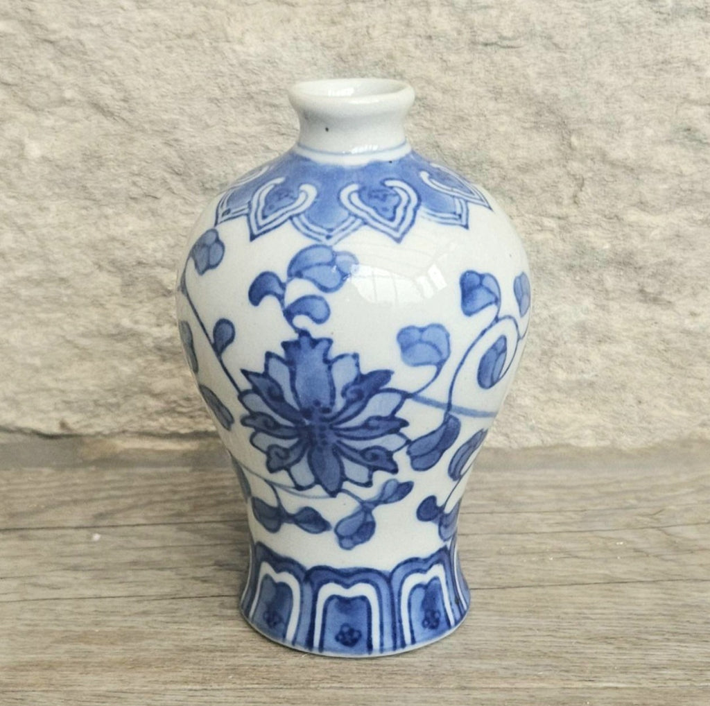 Vintage Oriental Miniature Vase Blue and White Chinese Porcelain Hand Painted 8.5cm
