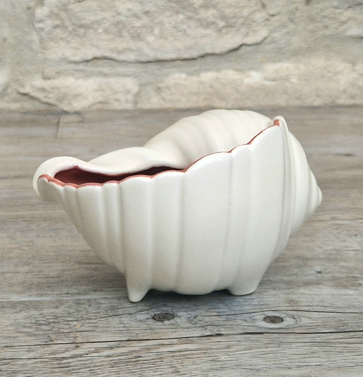 Vintage Mid Century Poole Pottery Twintone C95 Red Indian Magnolia Conch Shell Vase Decorative Dish
