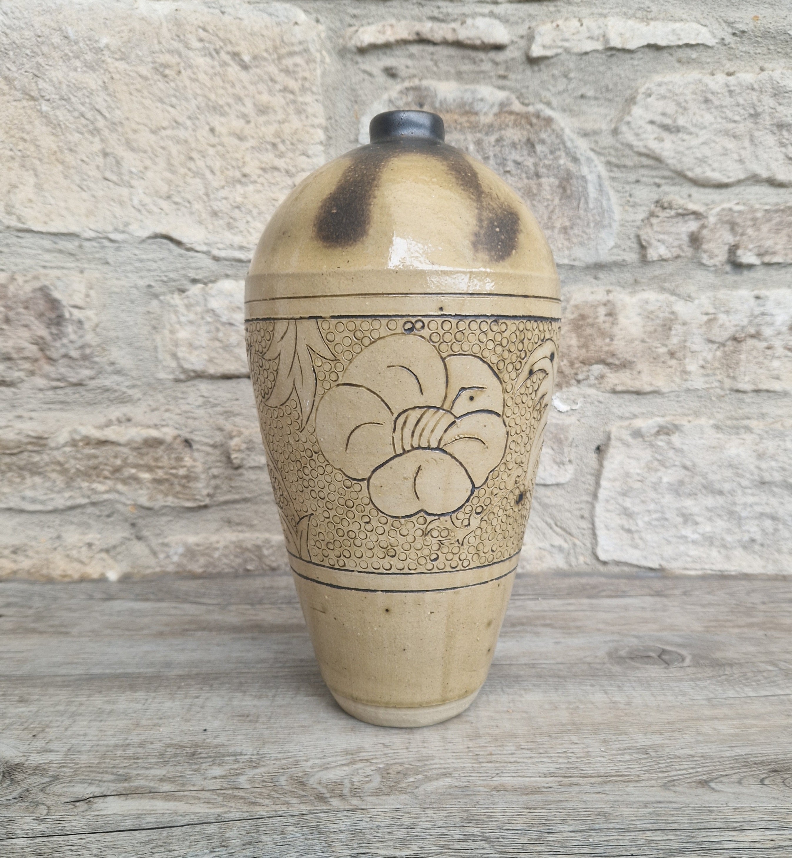 Large Chinese Cizhou Ware Meiping Style Stoneware Vase With Incised Floral Motif Design