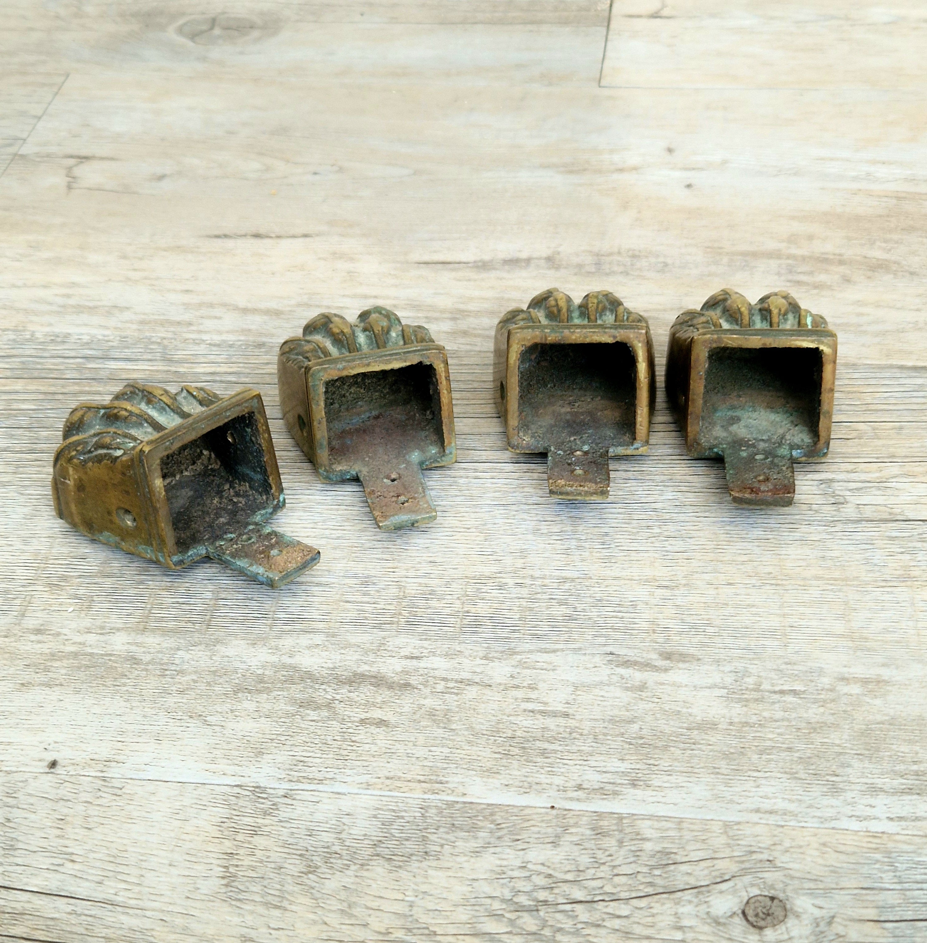 Rare 1800-1850 Heavy Sand-Cast Brass Lion Paw Feet, Set of 4 Antique Claw Foot Leg Caps for Pedestal Table etc Restoration