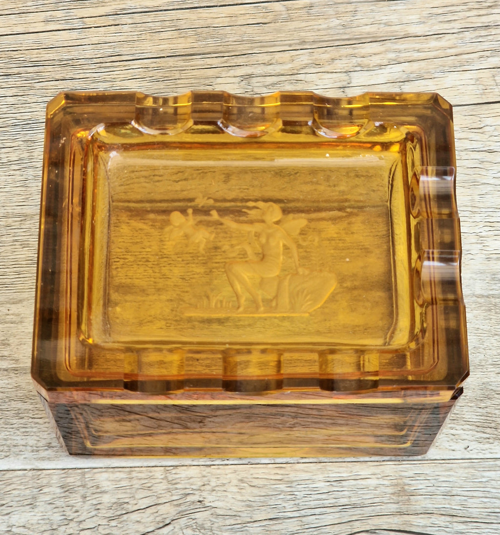 1930s Hienrich Hoffman Amber Intaglio Glass Cupid & Goddess Crenulated Lidded Trinket Box