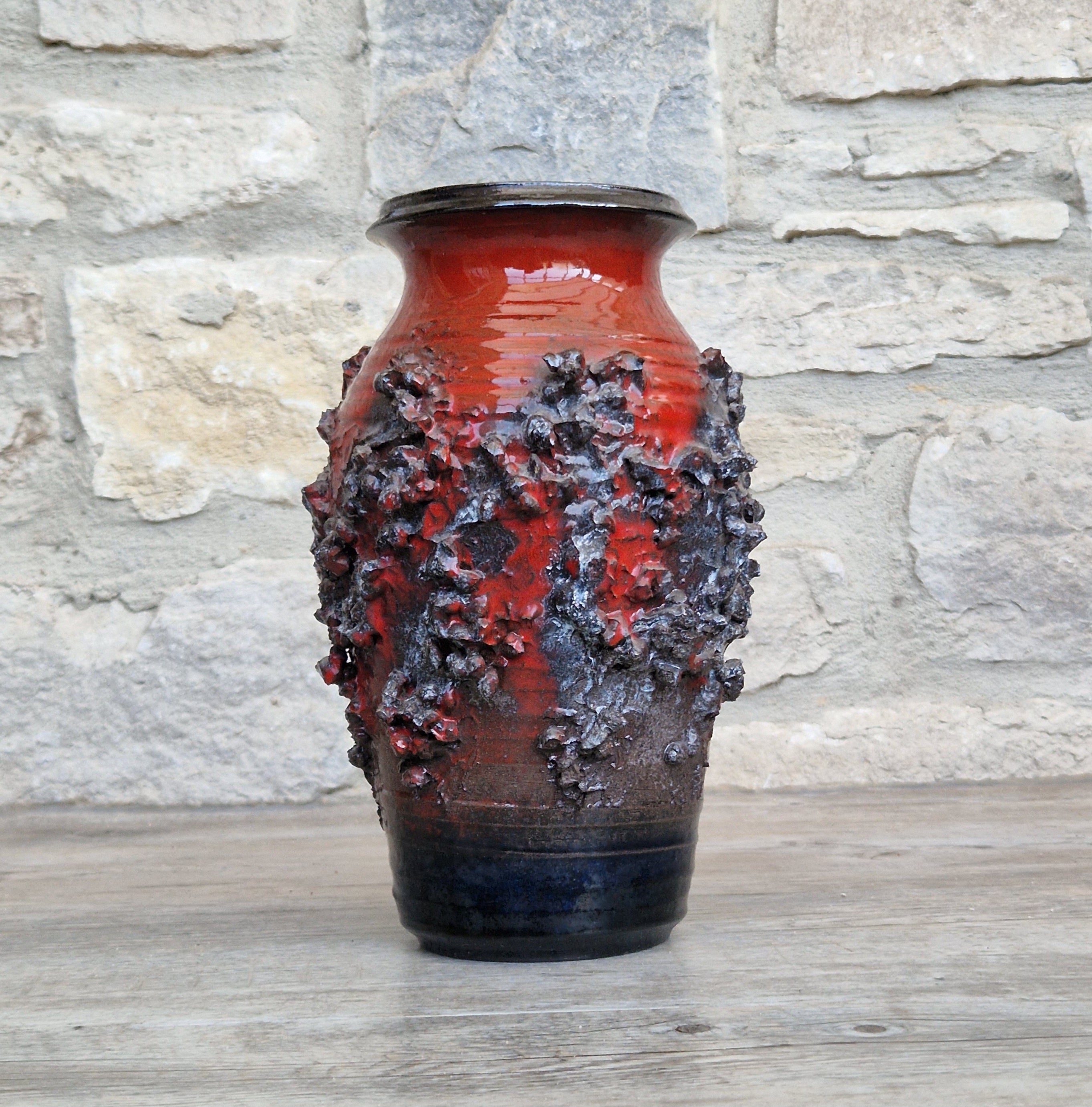 Mid-Century Glit Iceland Lava Pottery Vase Red 23.5cm Volcanic Studio Ceramic