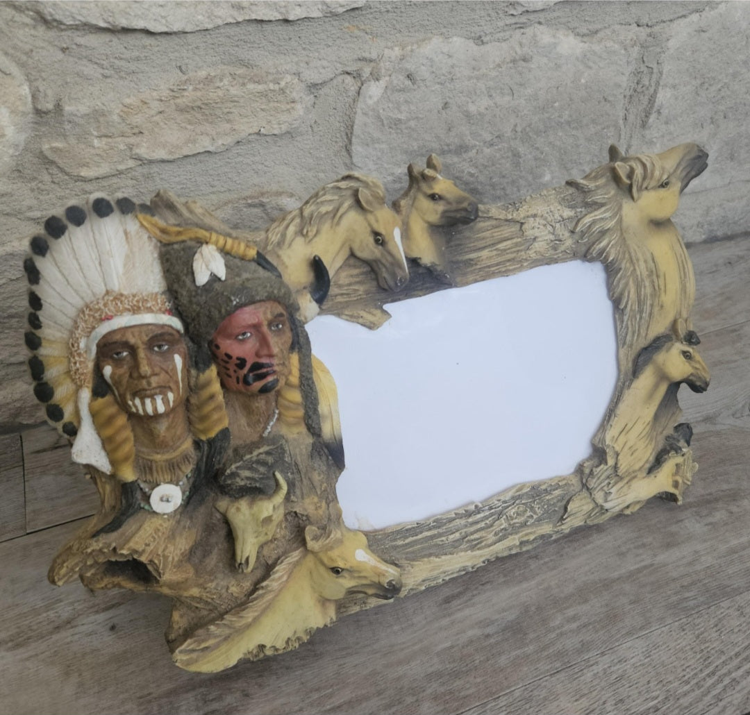 Western Native American Indian Chiefs Horse Photo Frame 3D Rustic Polyresin Holds 6.5 x 4.5" Photo.