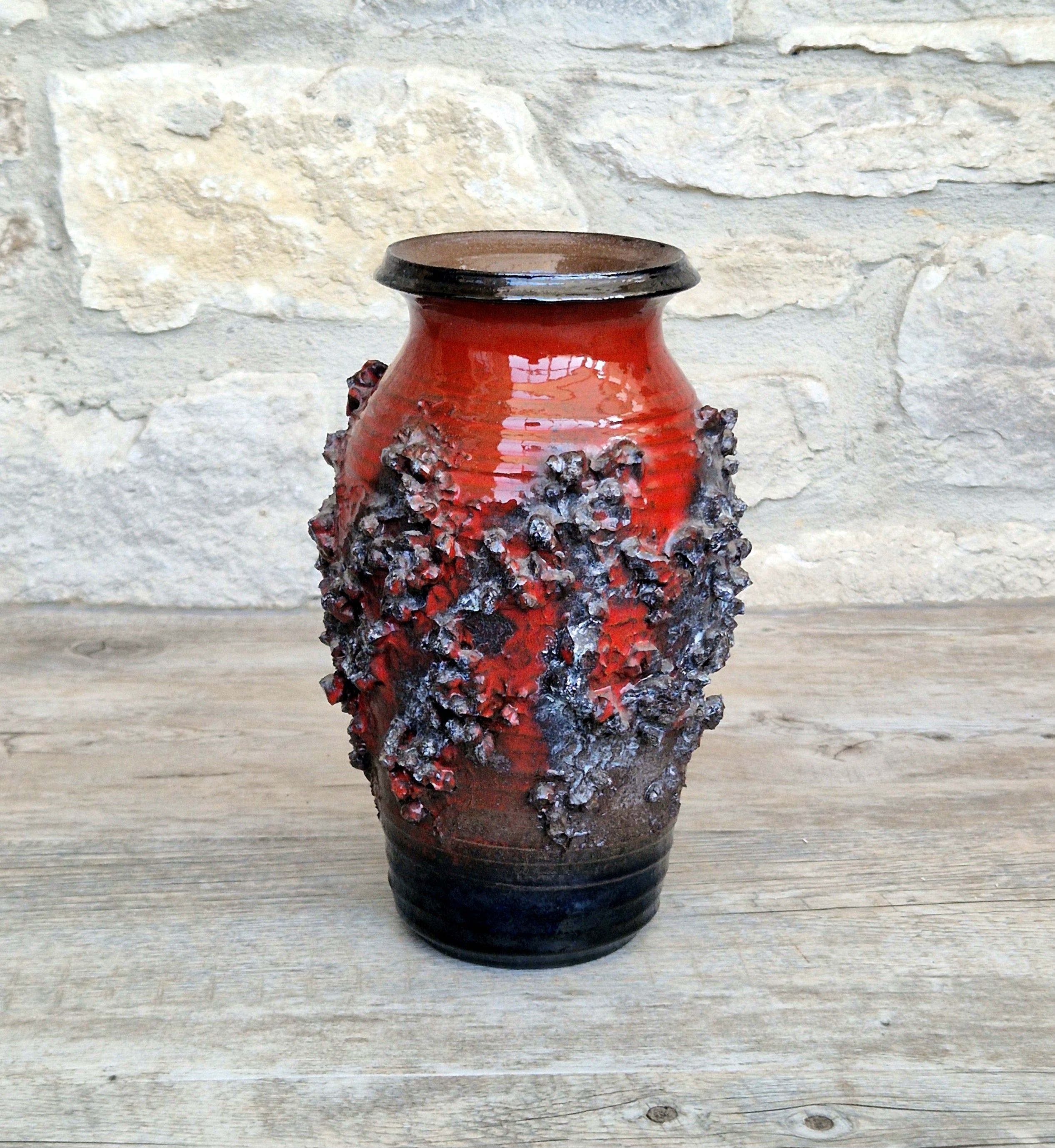 Mid-Century Glit Iceland Lava Pottery Vase Red 23.5cm Volcanic Studio Ceramic