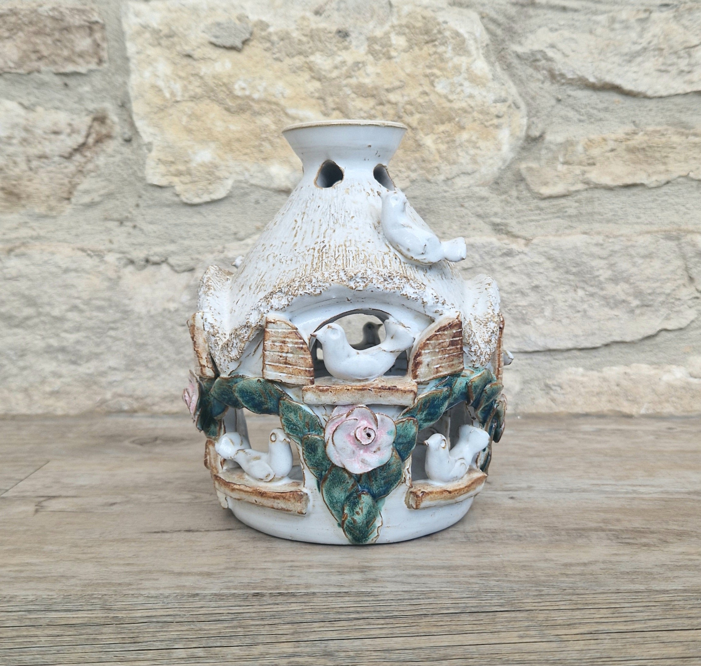 Vintage Pottery Large Bird House Essential oil Diffuser Handmade Pottery Ark Pottery Made England Heavy 1kg 135grams Dove Cote Bird House