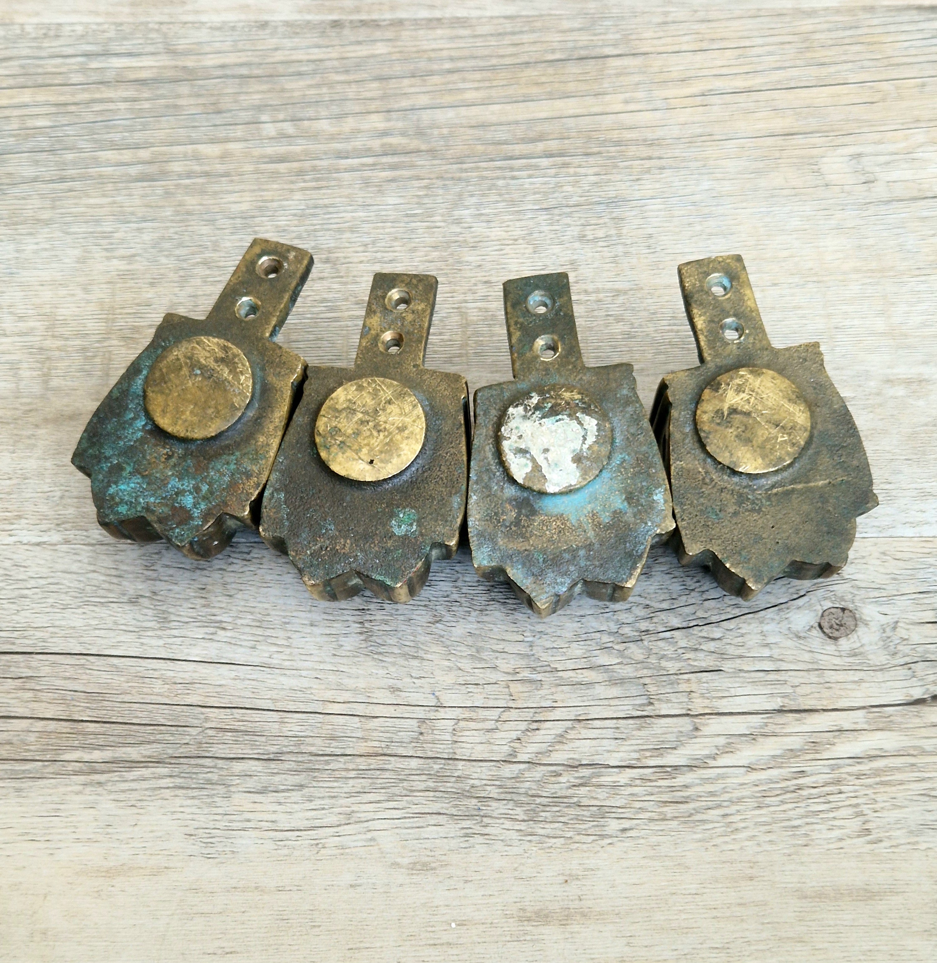 Rare 1800-1850 Heavy Sand-Cast Brass Lion Paw Feet, Set of 4 Antique Claw Foot Leg Caps for Pedestal Table etc Restoration