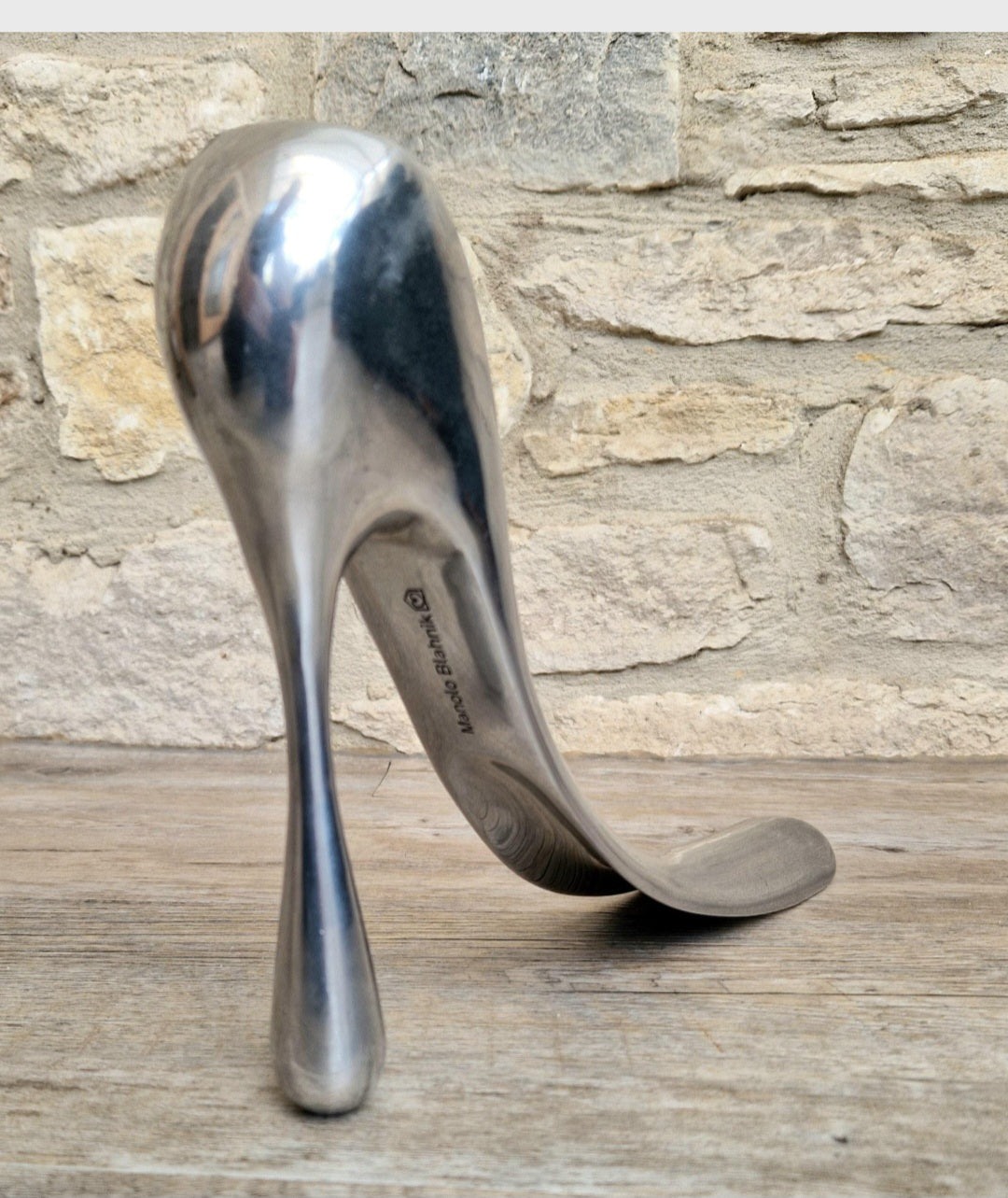 Manolo Blahnik Cast Aluminium Shoe Horn for Habitat, Manolo Blahnik Collectible Vintage Shoehorn,Designer Fashion Decor