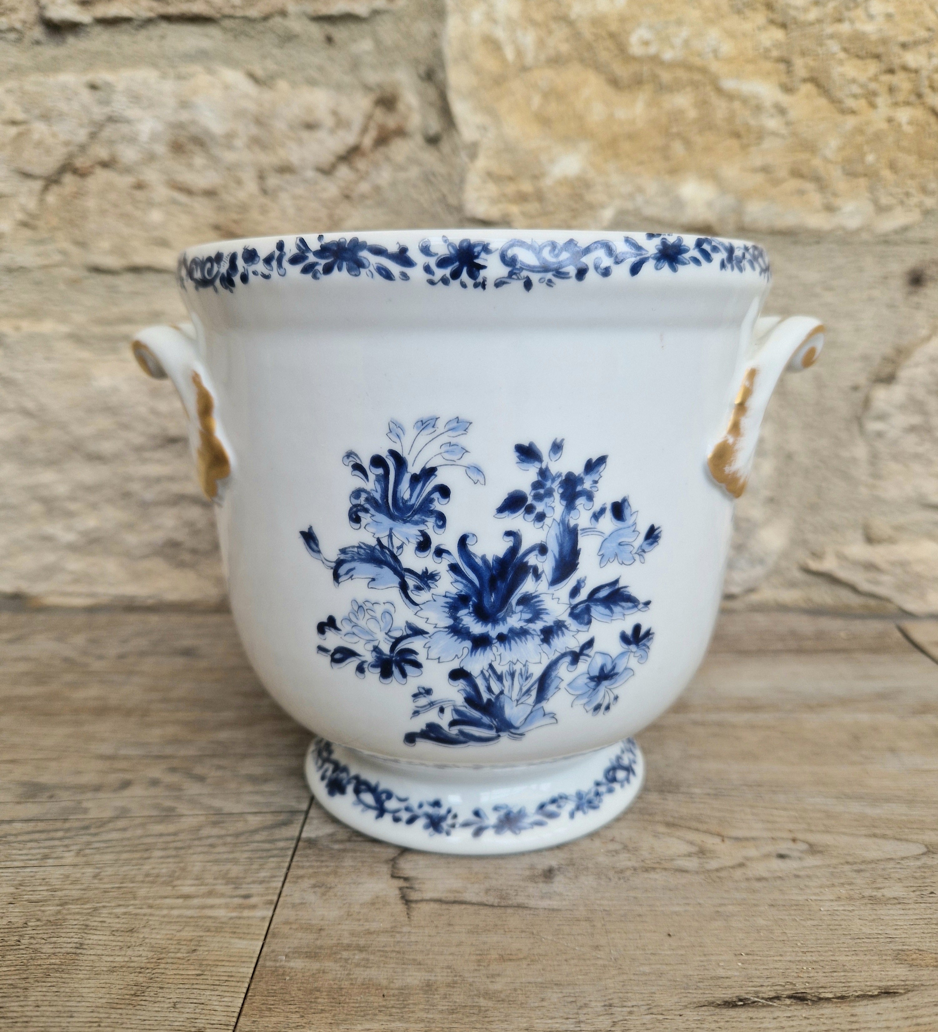 Vintage Vista Alegre Portugal Porcelain Plant Pot Round Planter / Jardinere, Blue & White