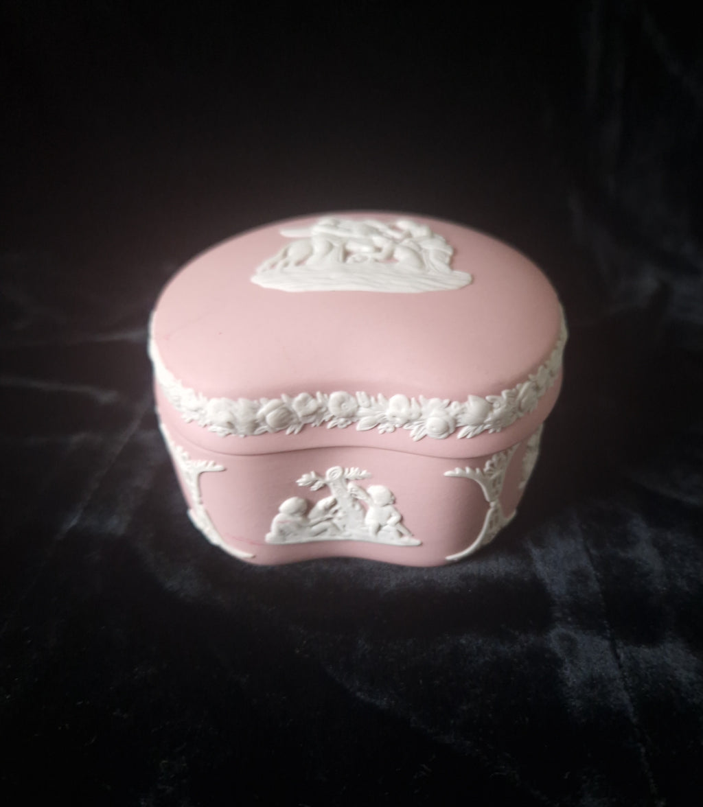 Vintage Wedgwood Pink Jasperware Kidney Shape Lidded Trinket Pot