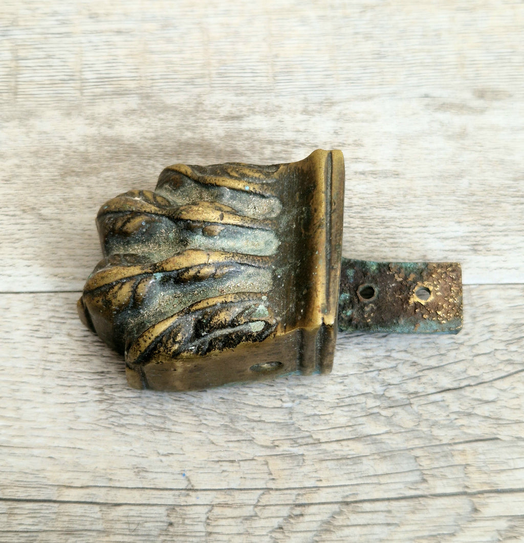 Rare 1800-1850 Heavy Sand-Cast Brass Lion Paw Feet, Set of 4 Antique Claw Foot Leg Caps for Pedestal Table etc Restoration