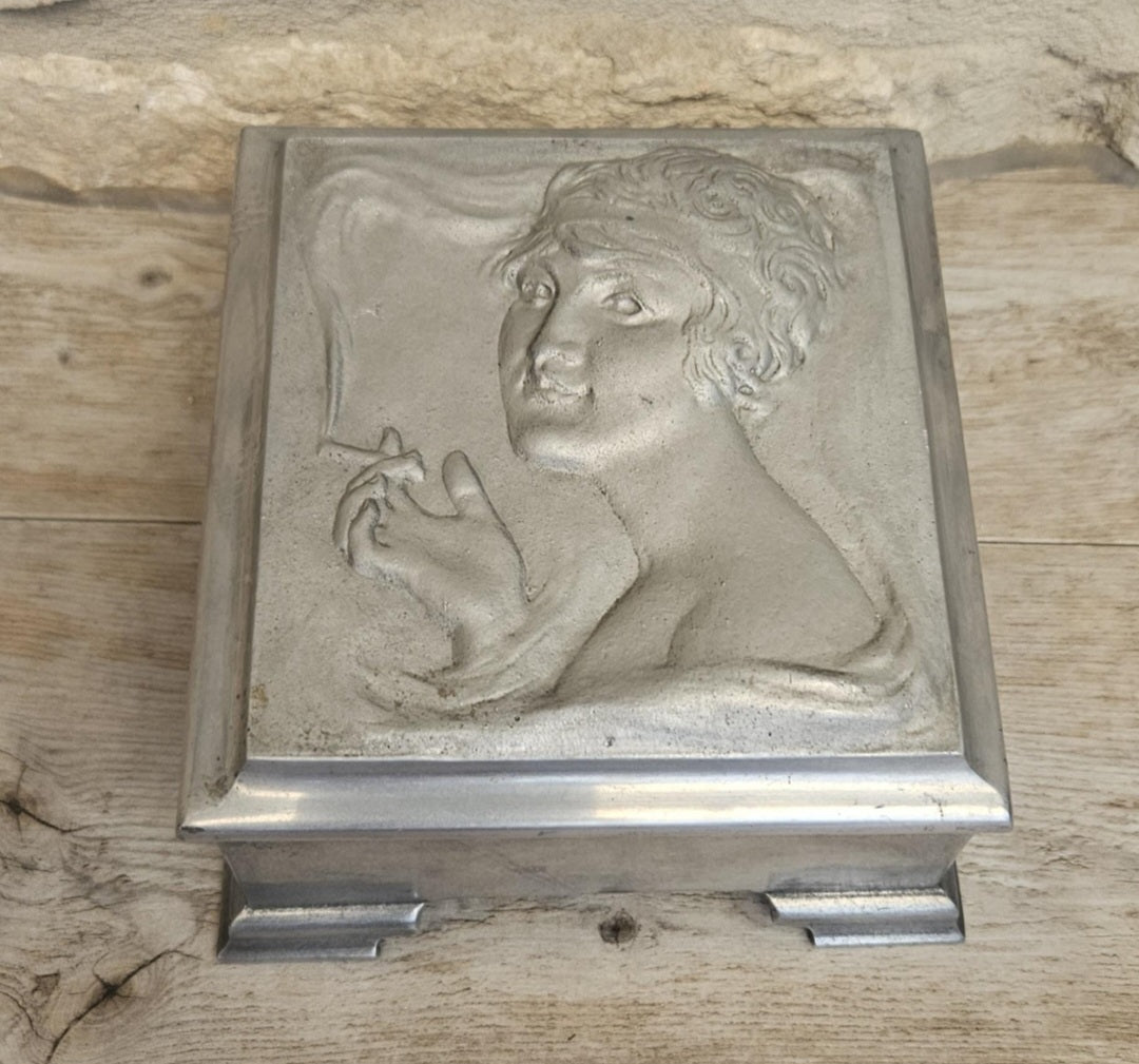 Art Nouveau Lady Aluminium Lidded Box Made in London England Stamped (1905-1924) 13.5cm Square X 6.5cm Tall Arts and Crafts Box