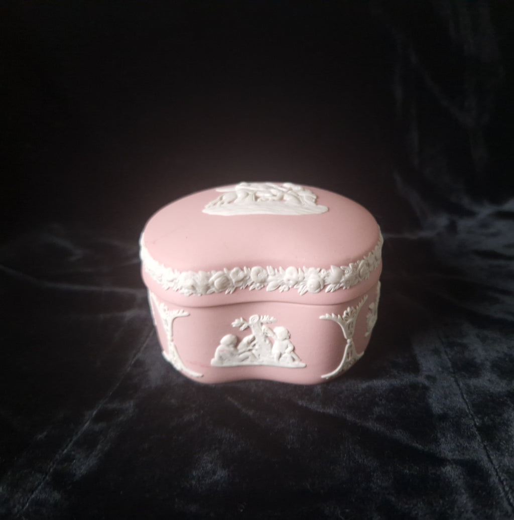 Vintage Wedgwood Pink Jasperware Kidney Shape Lidded Trinket Pot