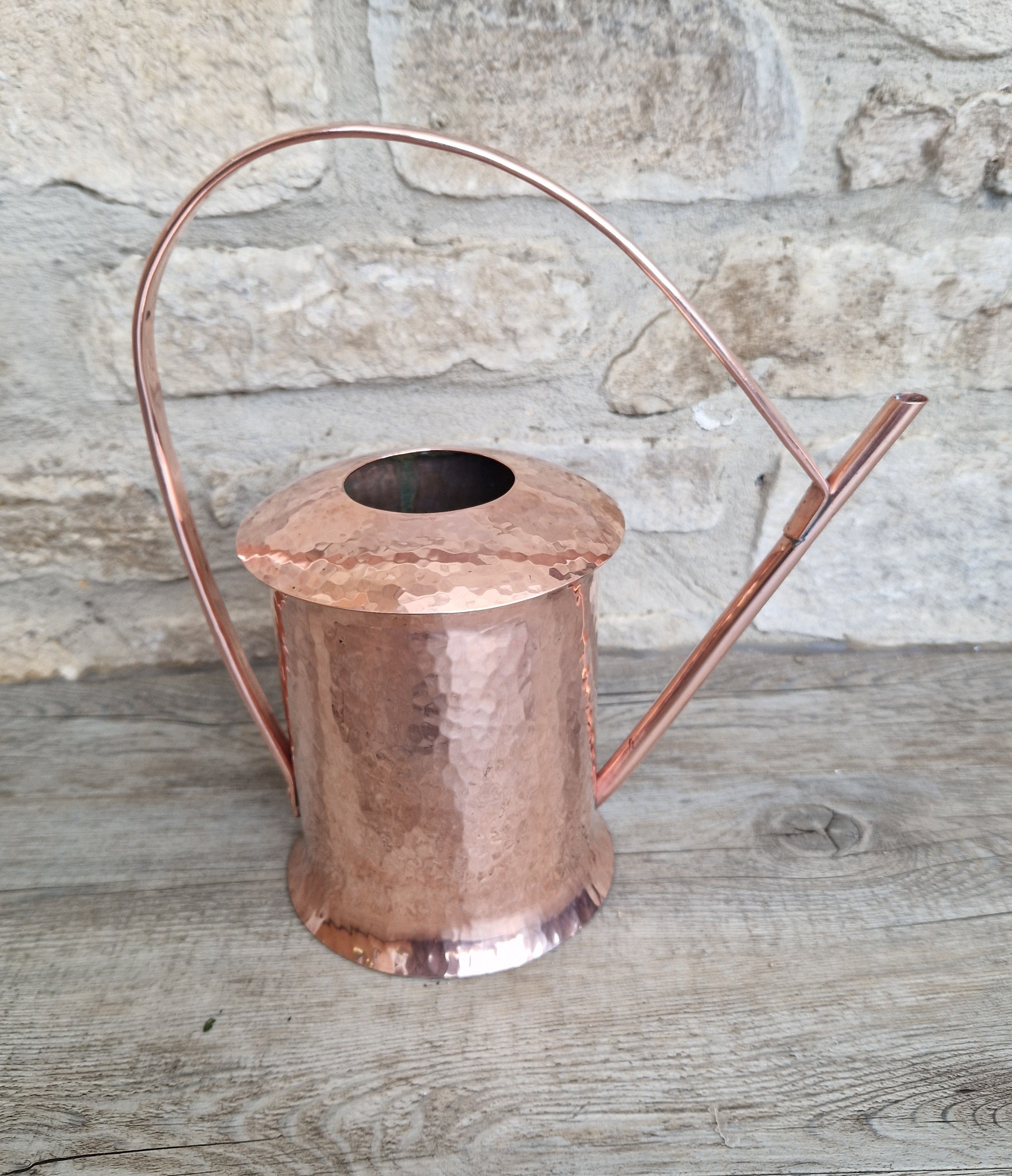 Rare Vintage English Arts & Crafts Heavy Hammered Copper Cylinder Indoor Watering Can 1930s