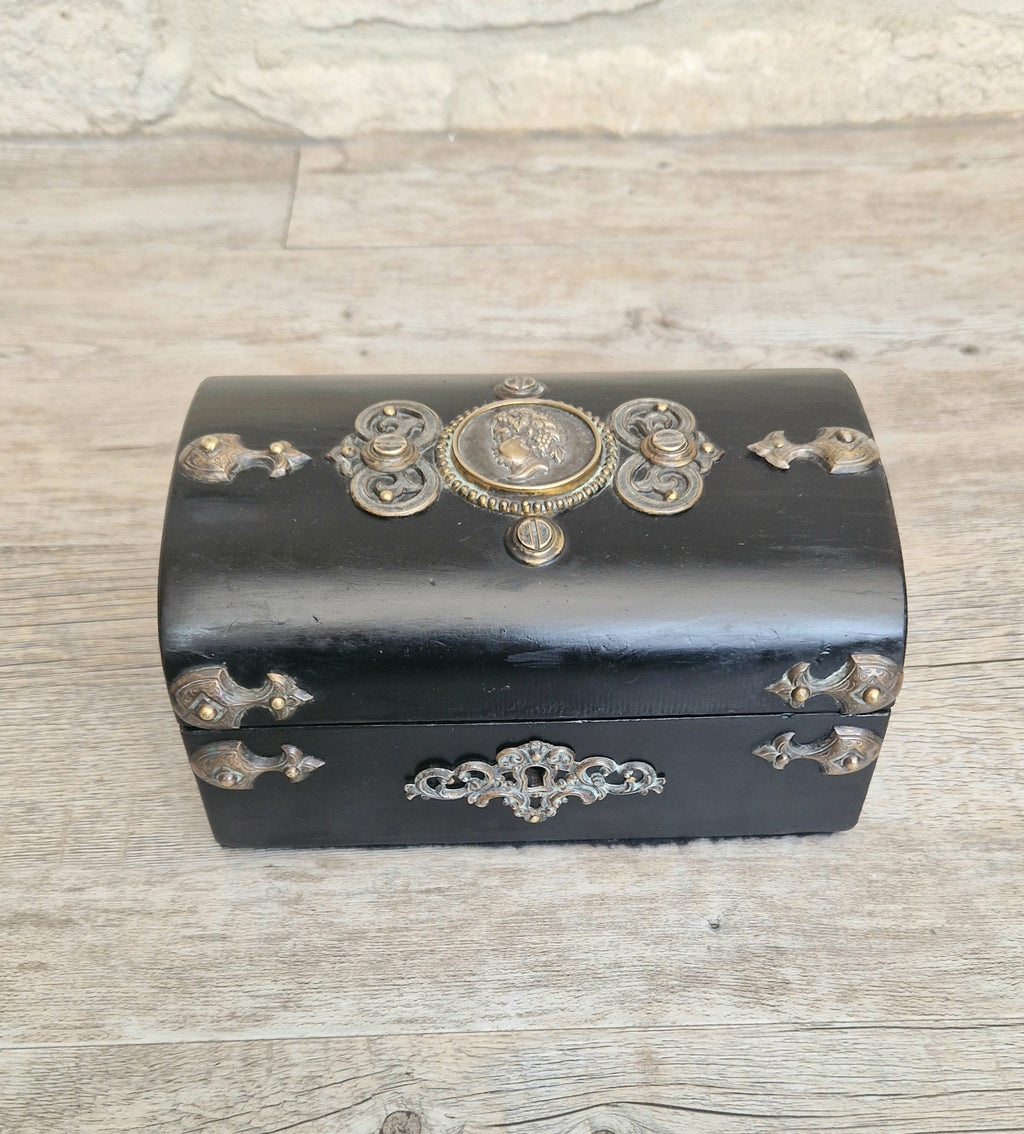 Antique Napoleon 111 Ebonised Neo-Classical Bronze Cameo Dome Top Trinket Jewellery Casket c.1852-1870