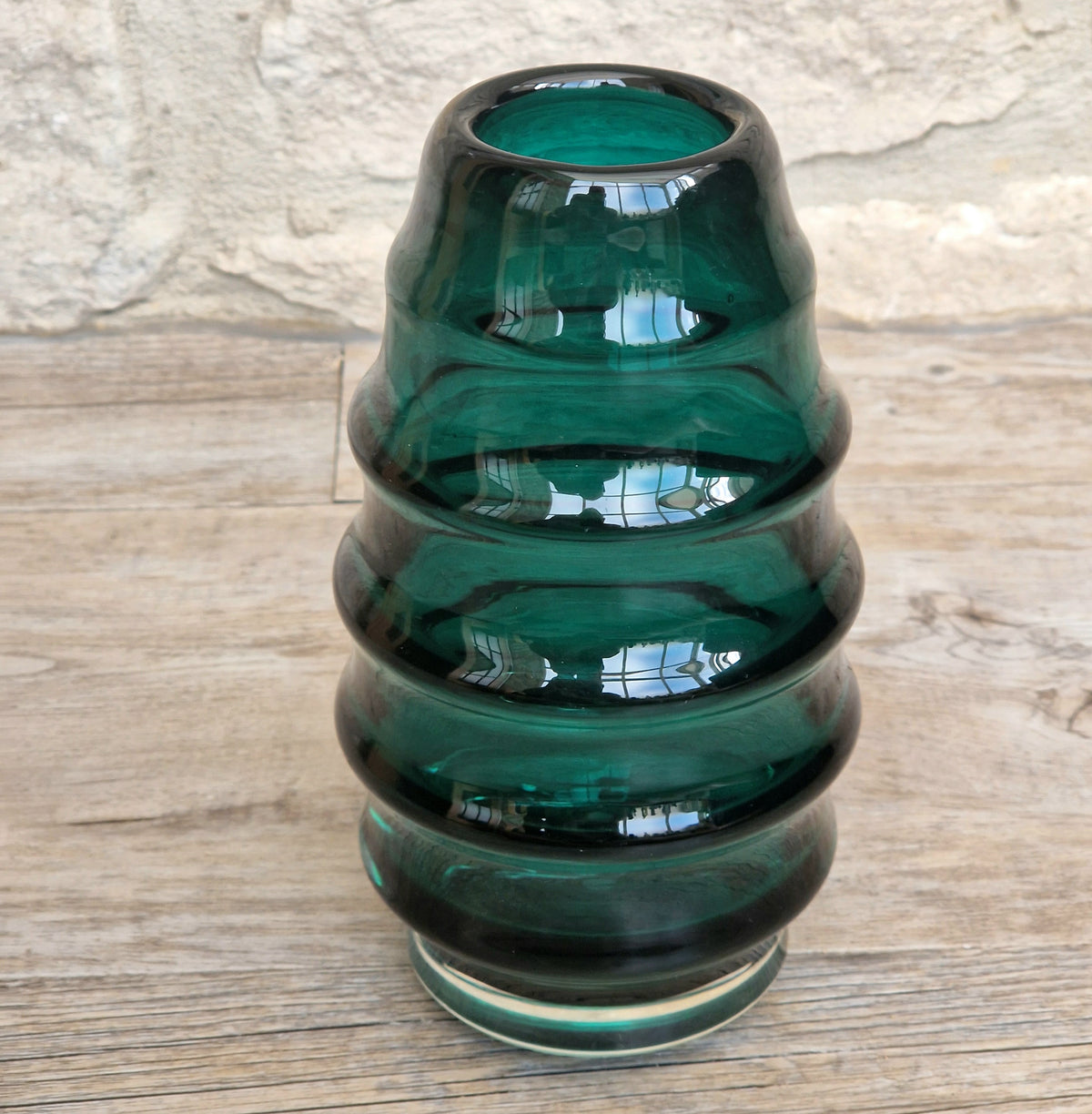 Midcentury Scandinavian Modern Hooped Vase Green Glass Magnor Norway, 1960