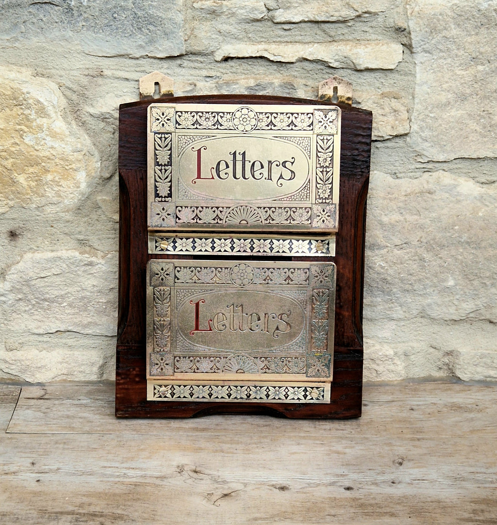 Antique Arts & Crafts Brass And Quarter Sawn Oak Gentleman's Wall Letter Rack