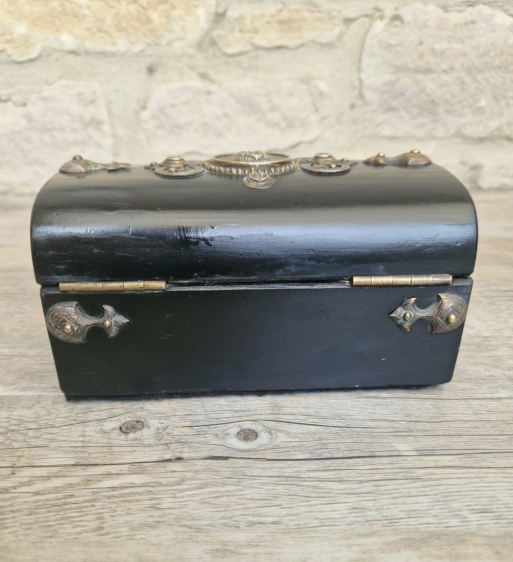 Antique Napoleon 111 Ebonised Neo-Classical Bronze Cameo Dome Top Trinket Jewellery Casket c.1852-1870