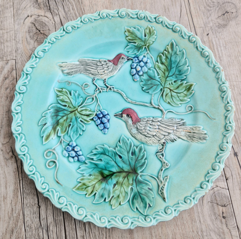 Antique Art Nouveau Continental Majolica Birds & Grapes Decorative Plate 19.3cm