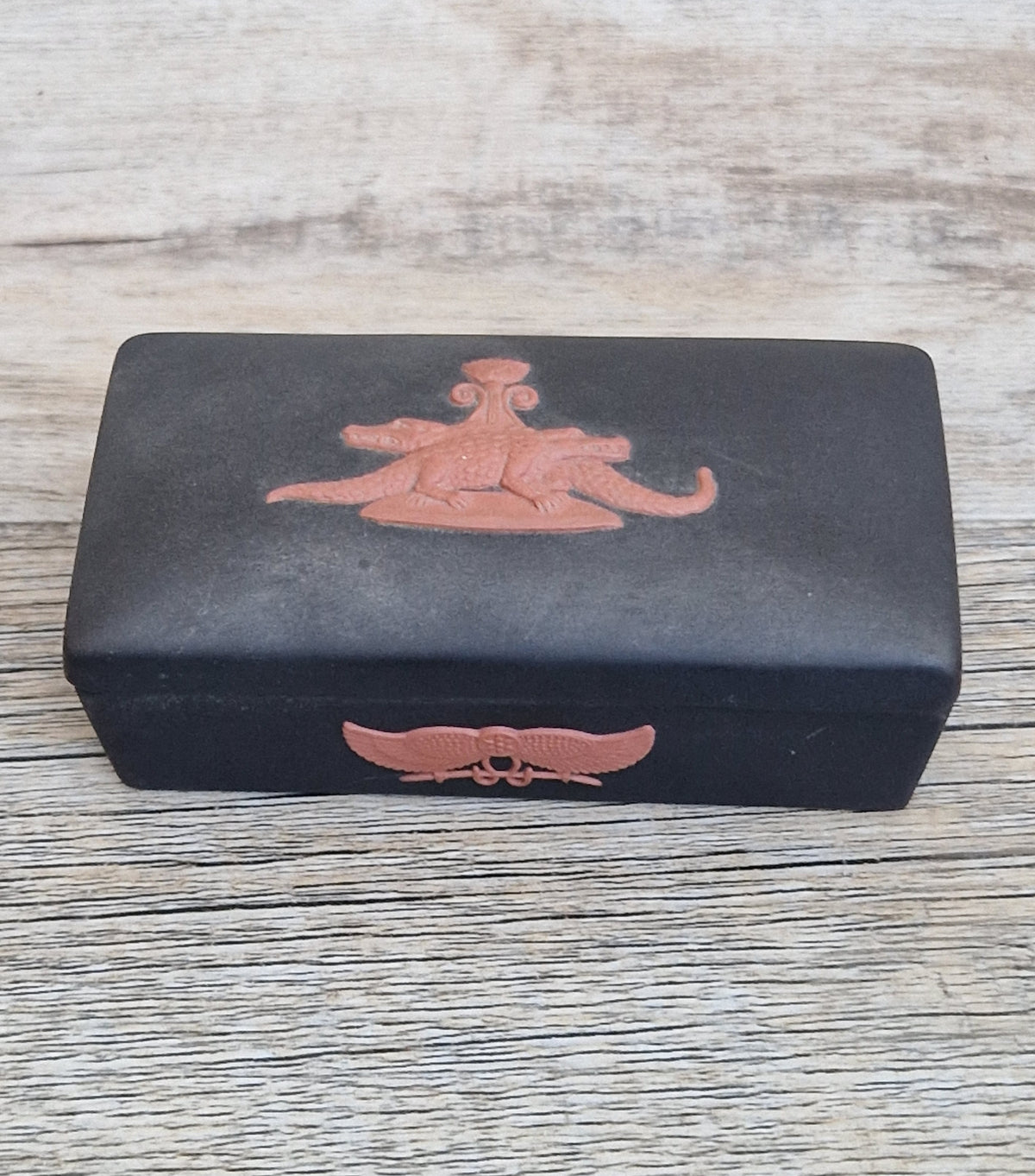 Wedgwood Black Jasperware Terracotta Egyptian Crocodiles Trinket Box